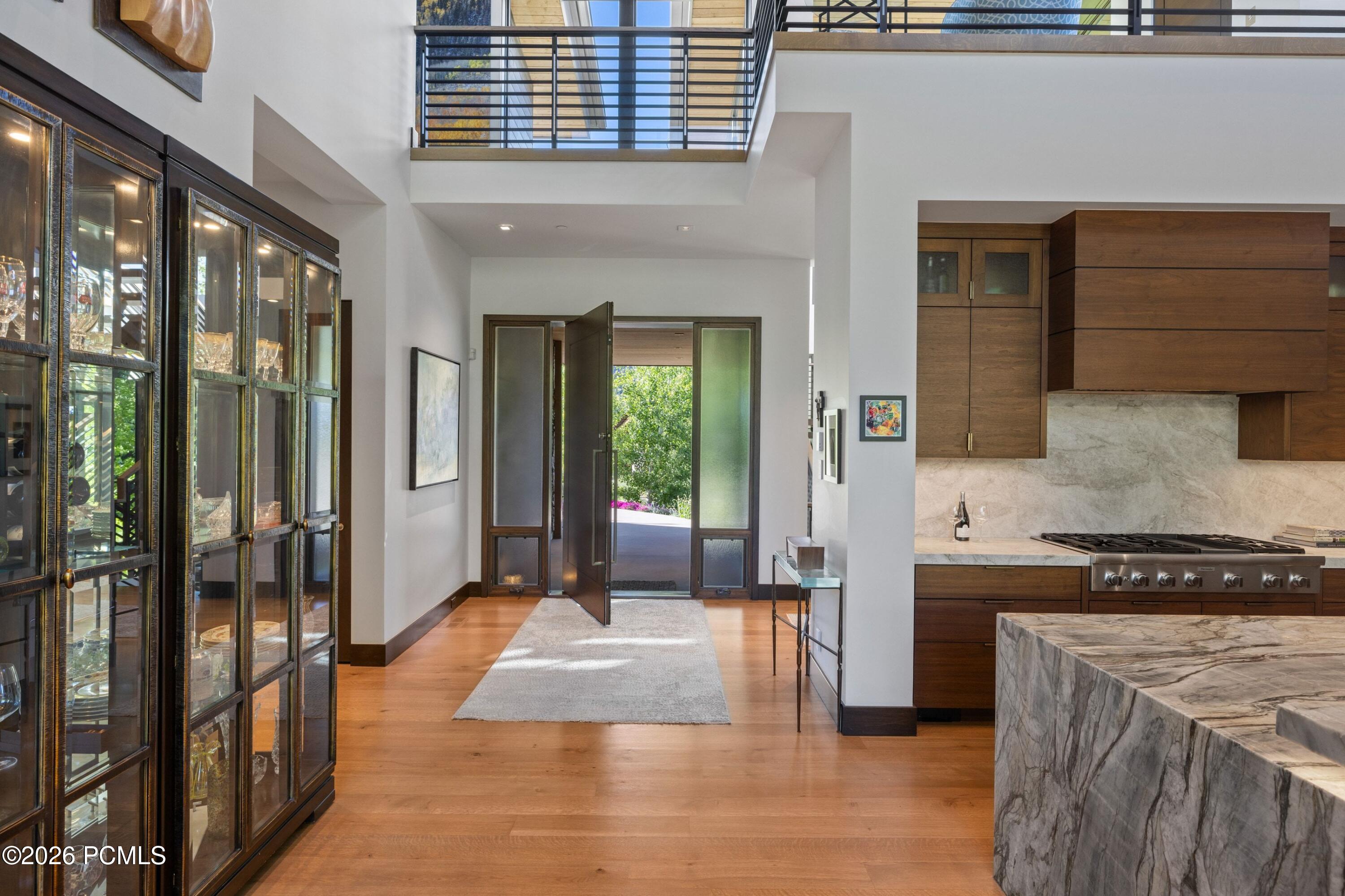2237 Creek Crossing Loop
