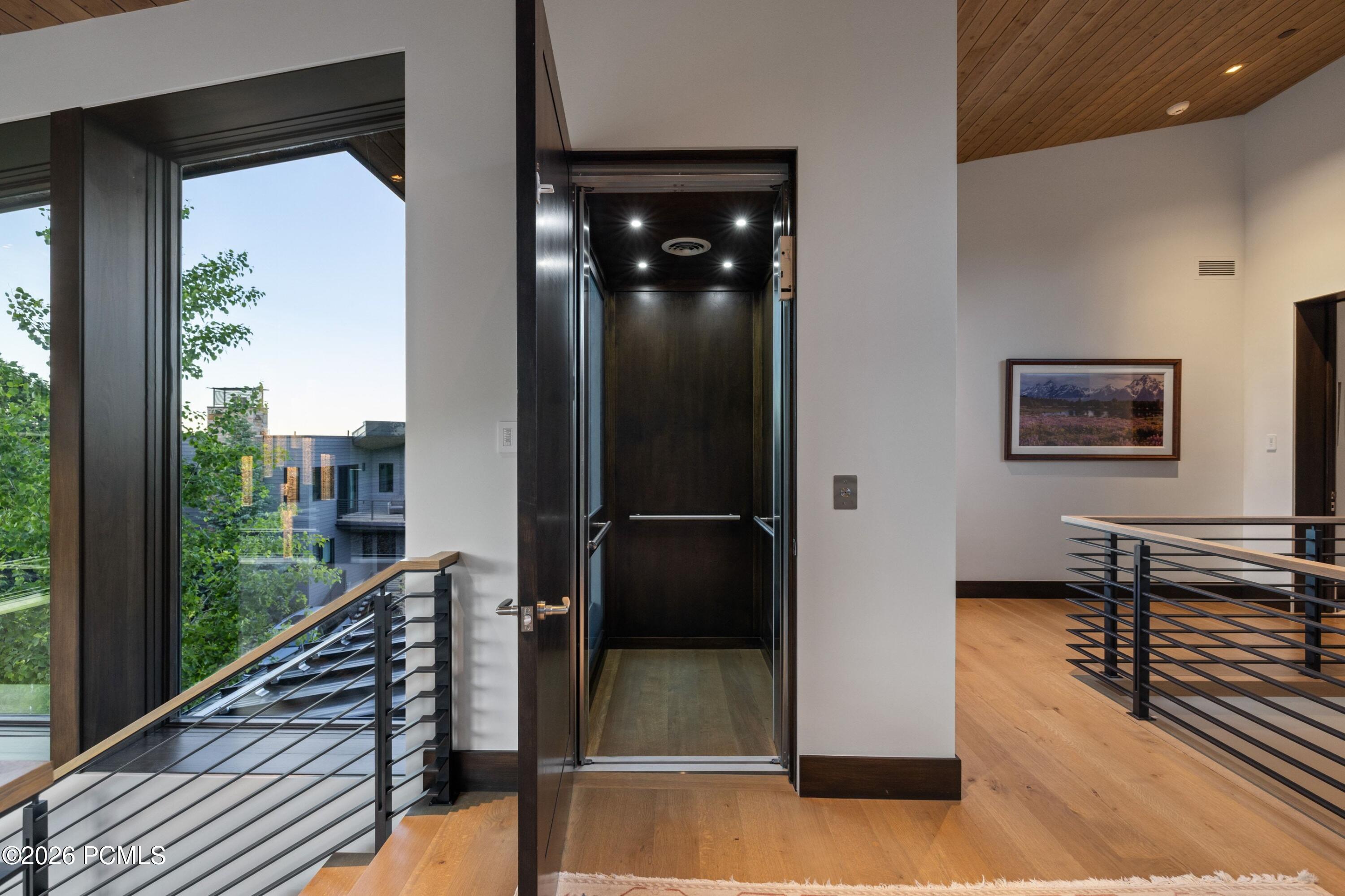 2237 Creek Crossing Loop