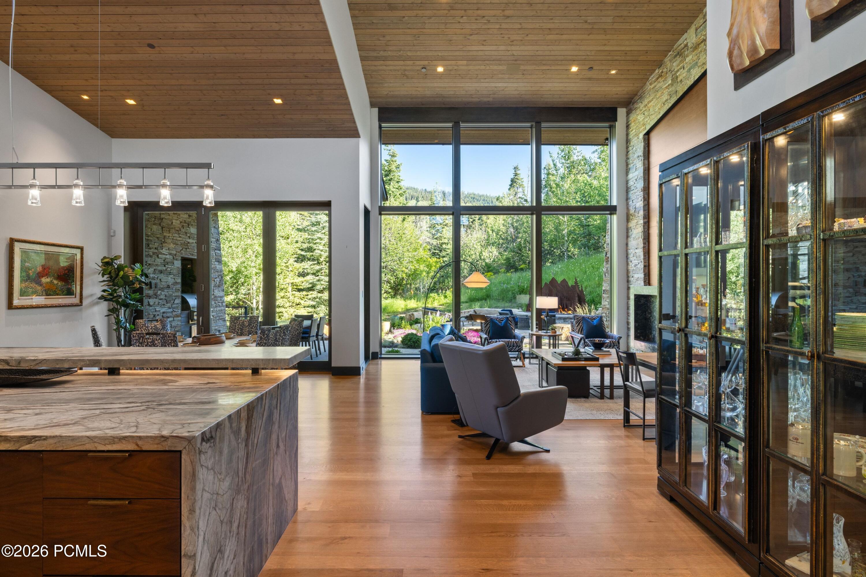 2237 Creek Crossing Loop