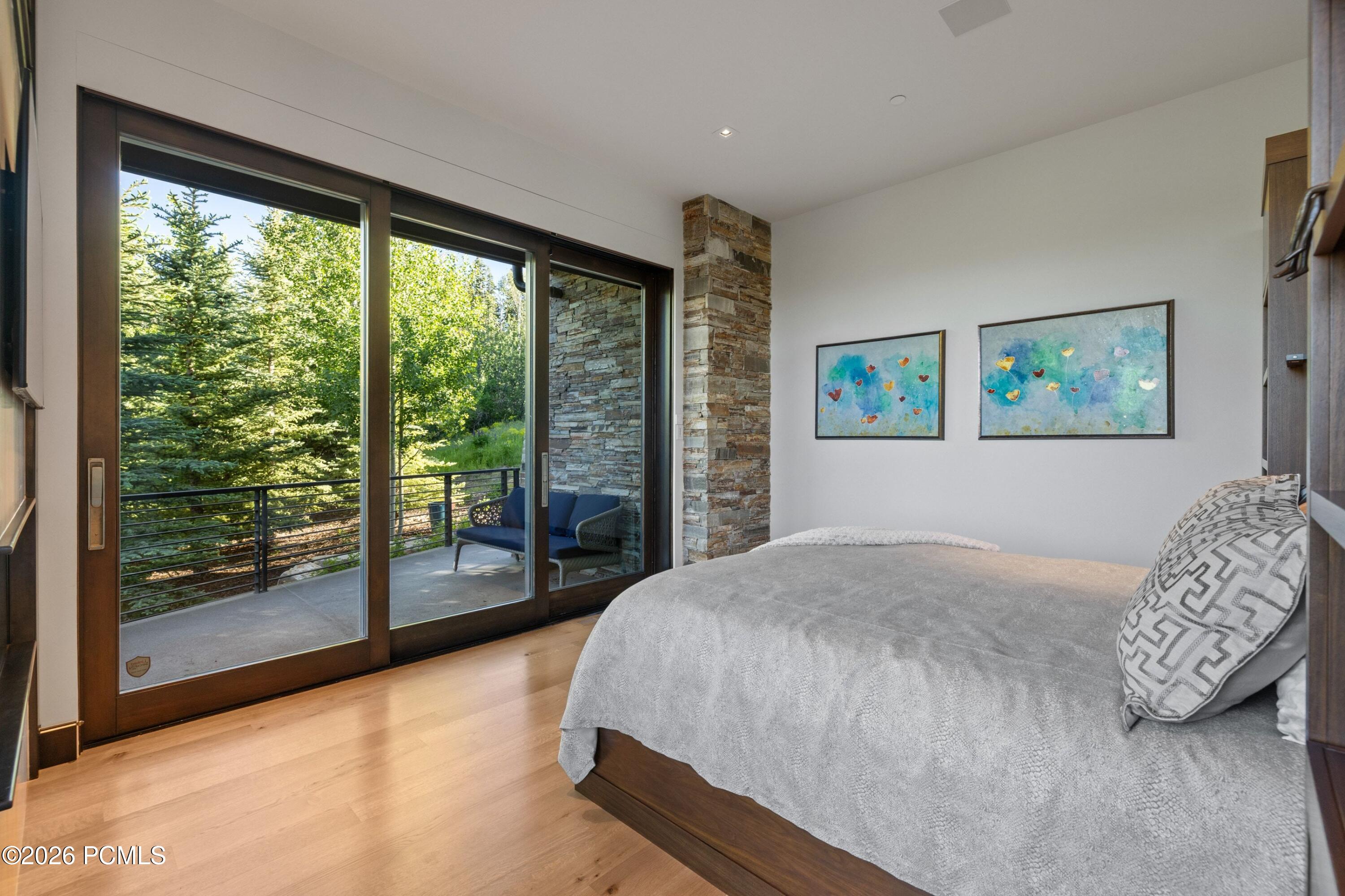 2237 Creek Crossing Loop