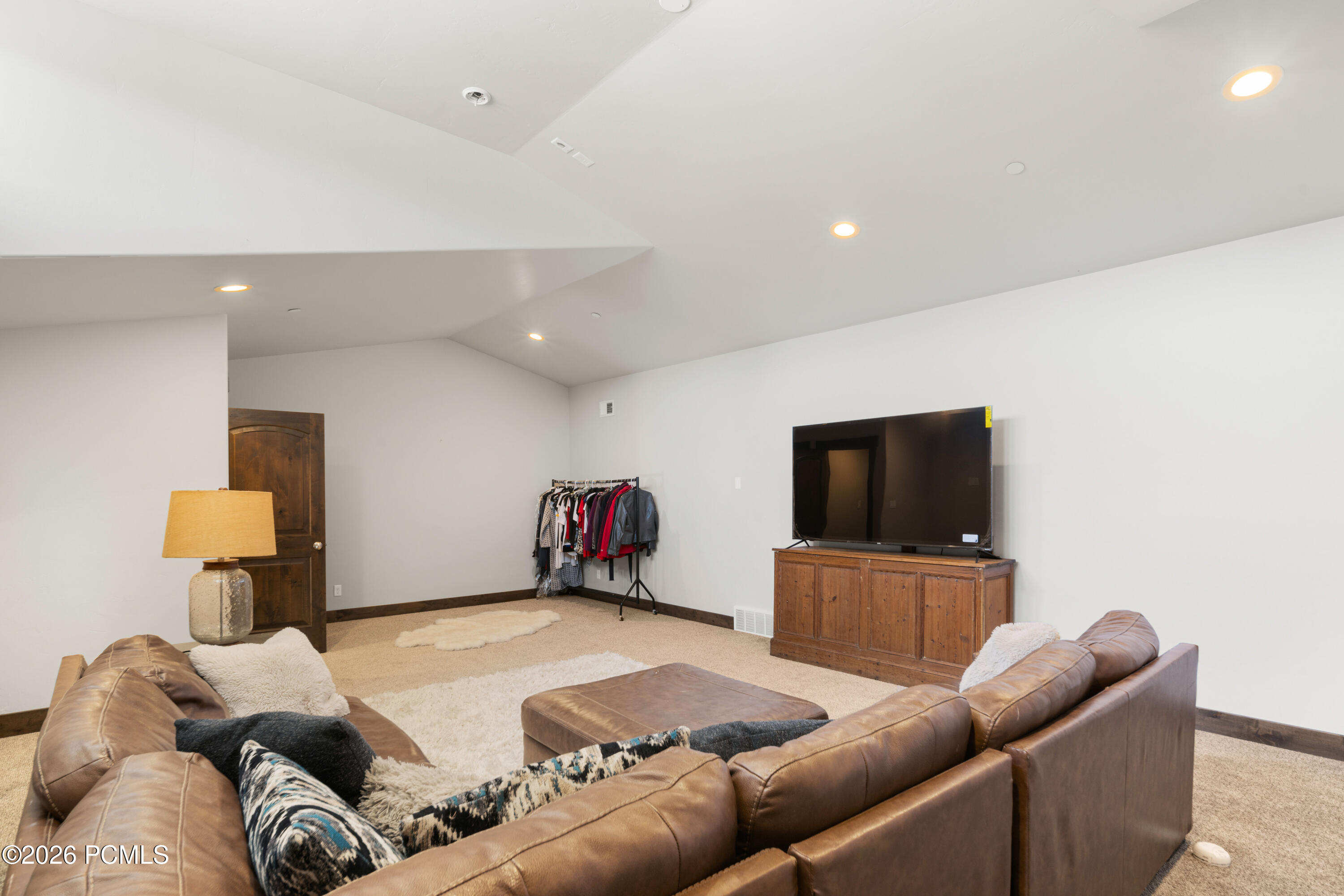 1220 W Wintercress Trail 32 B