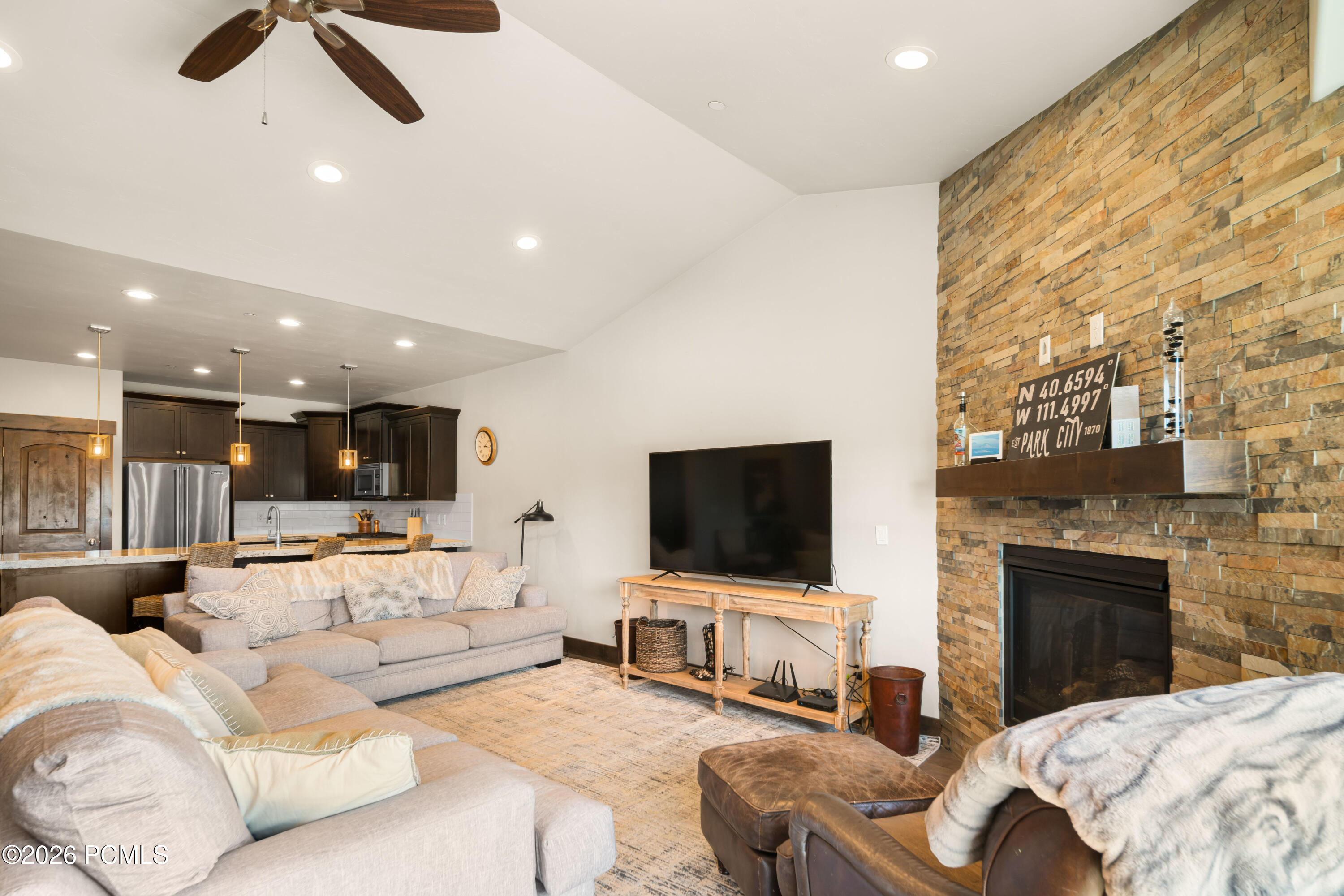 1220 W Wintercress Trail 32 B