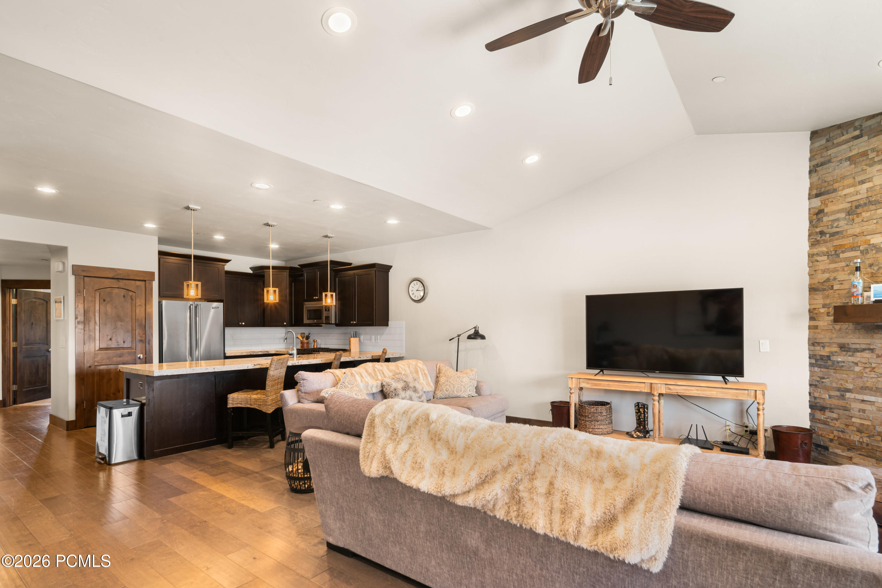 1220 W Wintercress Trail 32 B