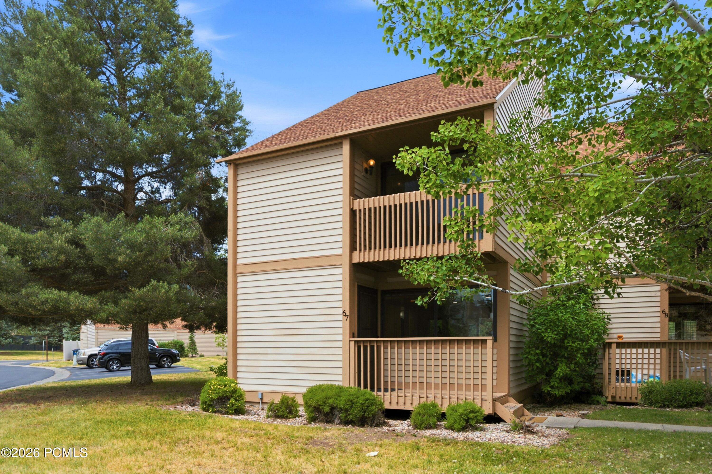 67 Vantage Court
