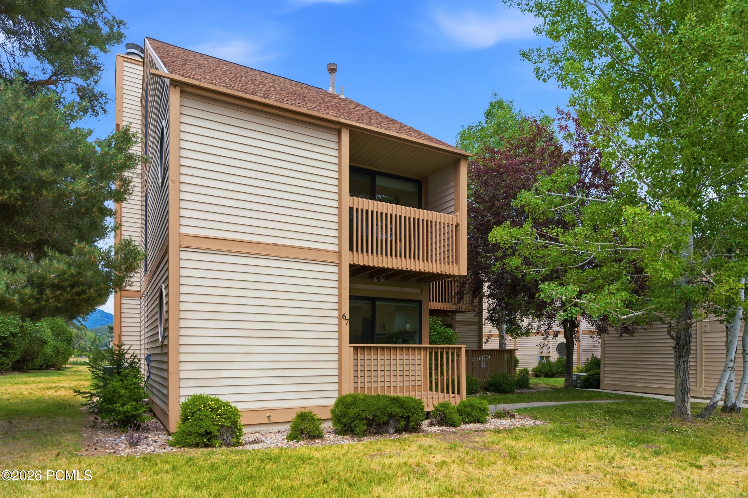 67 Vantage Court