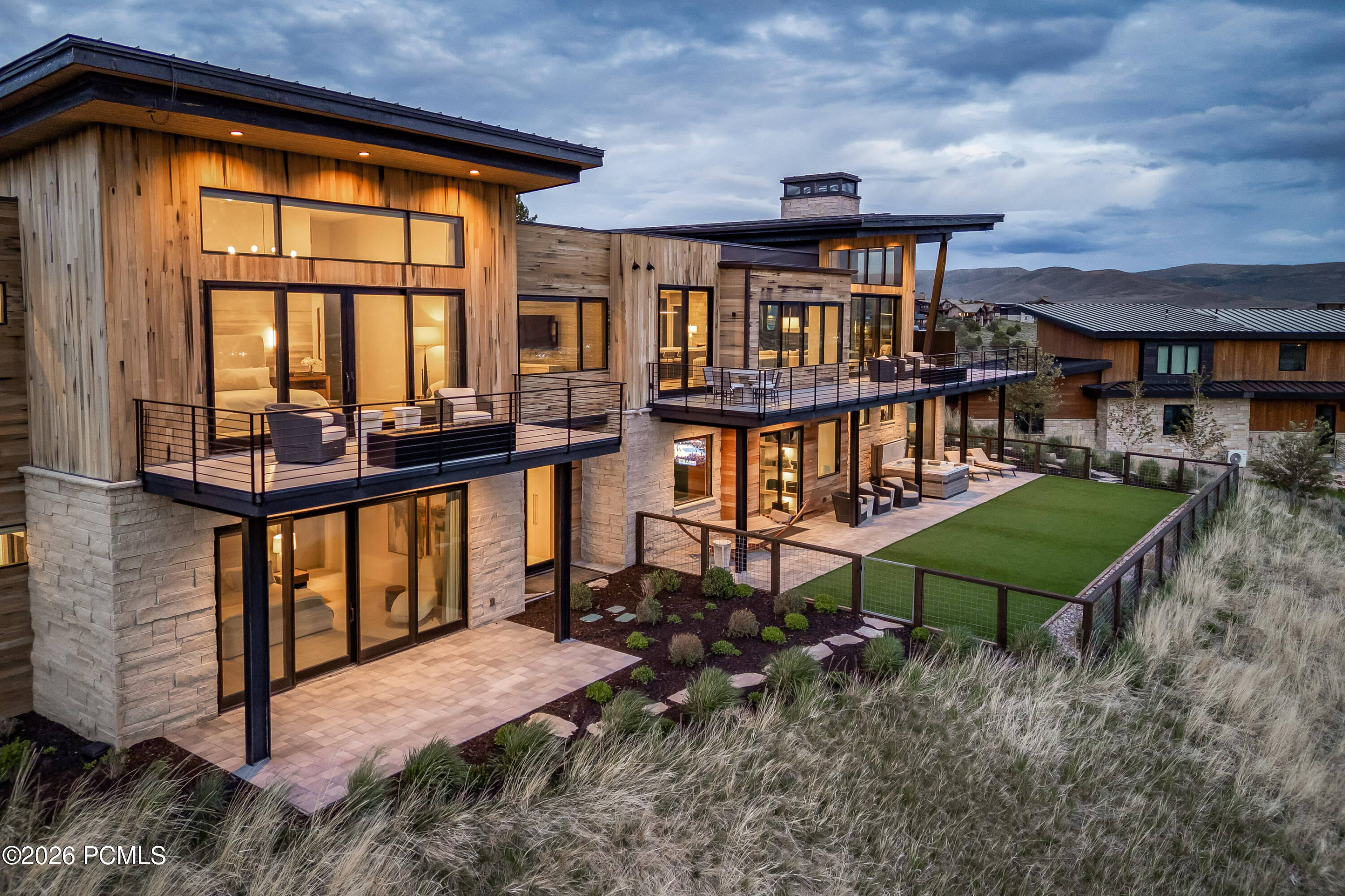 1489 Gold Mountain Circle