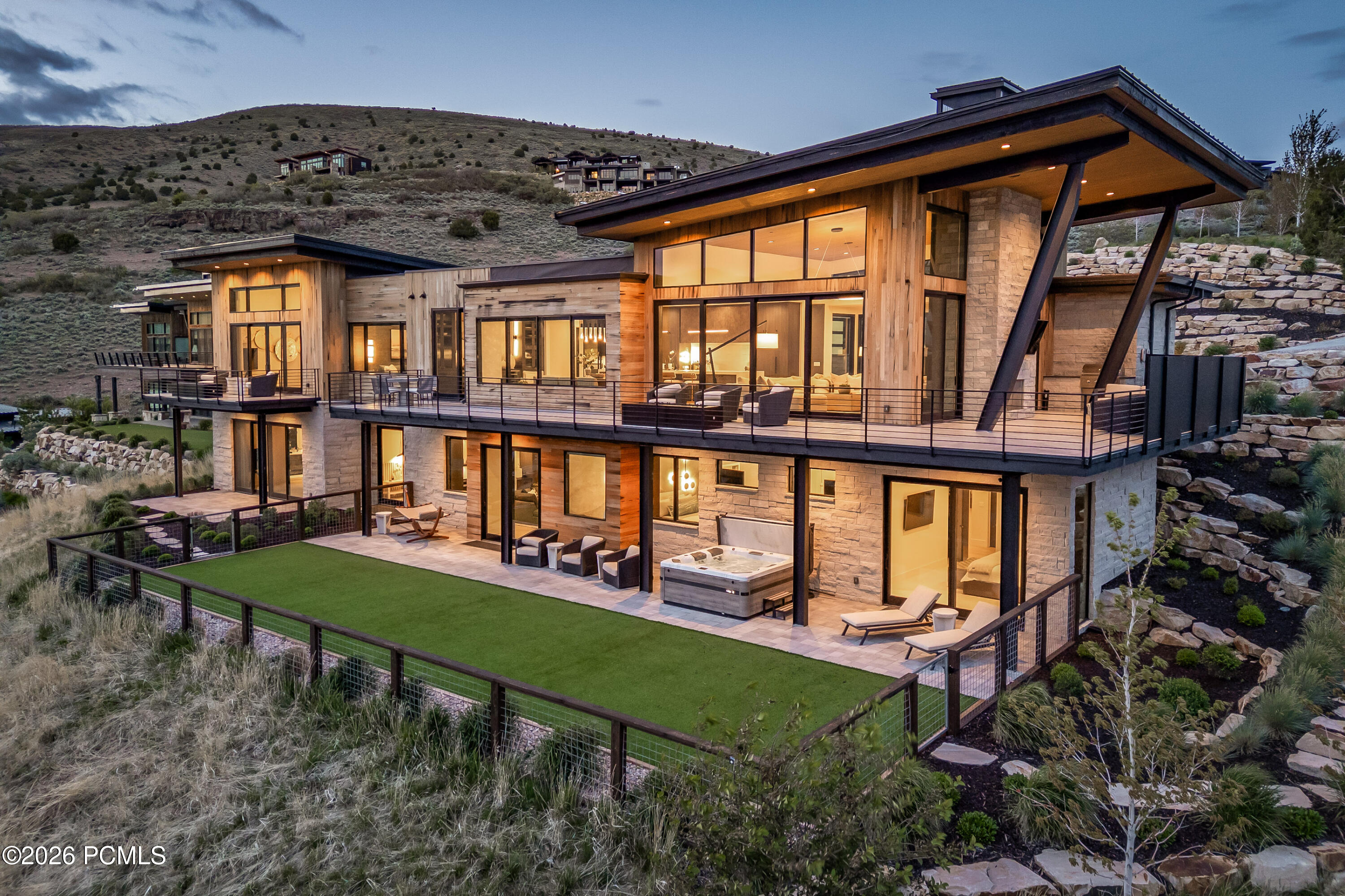 1489 Gold Mountain Circle