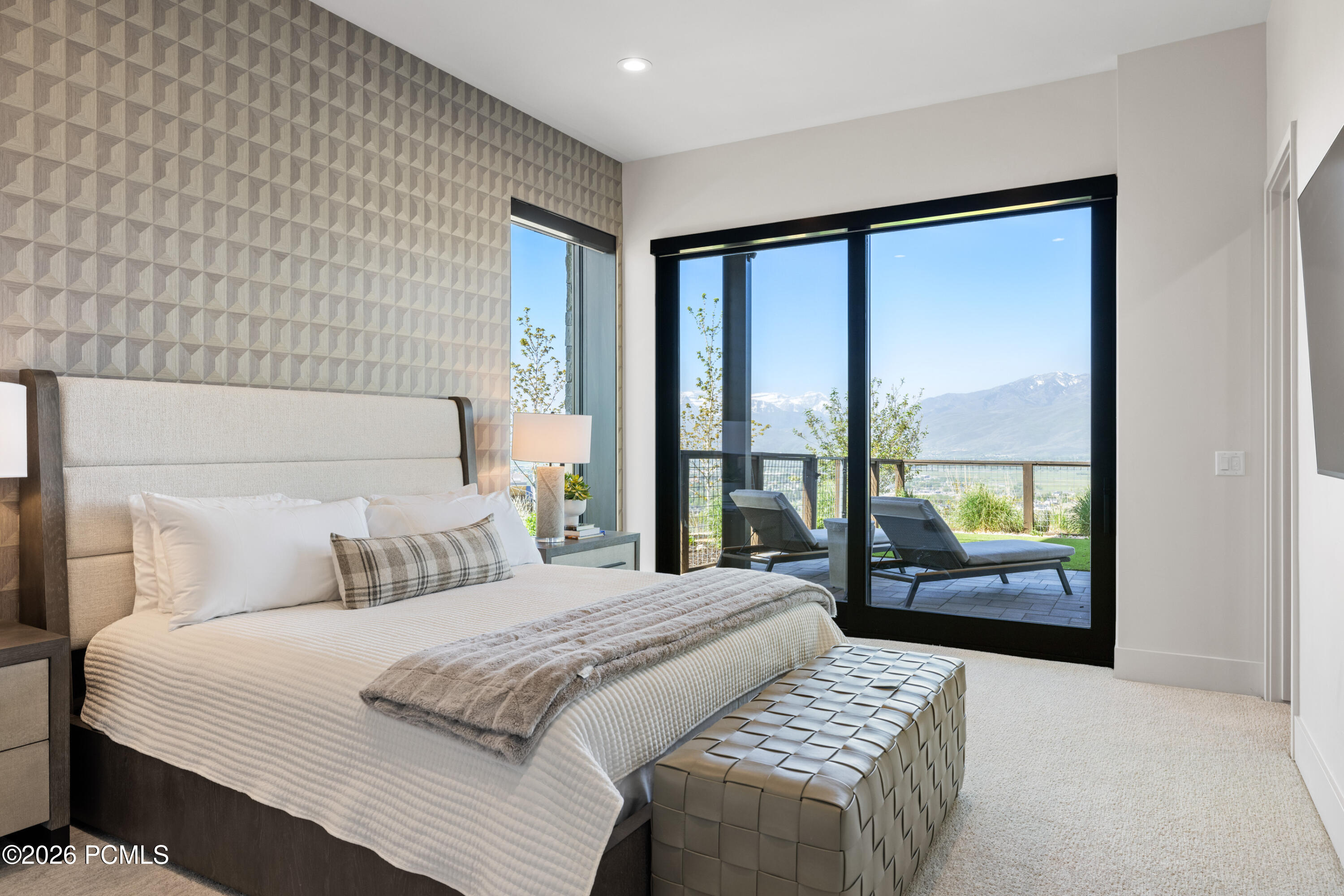 1489 Gold Mountain Circle