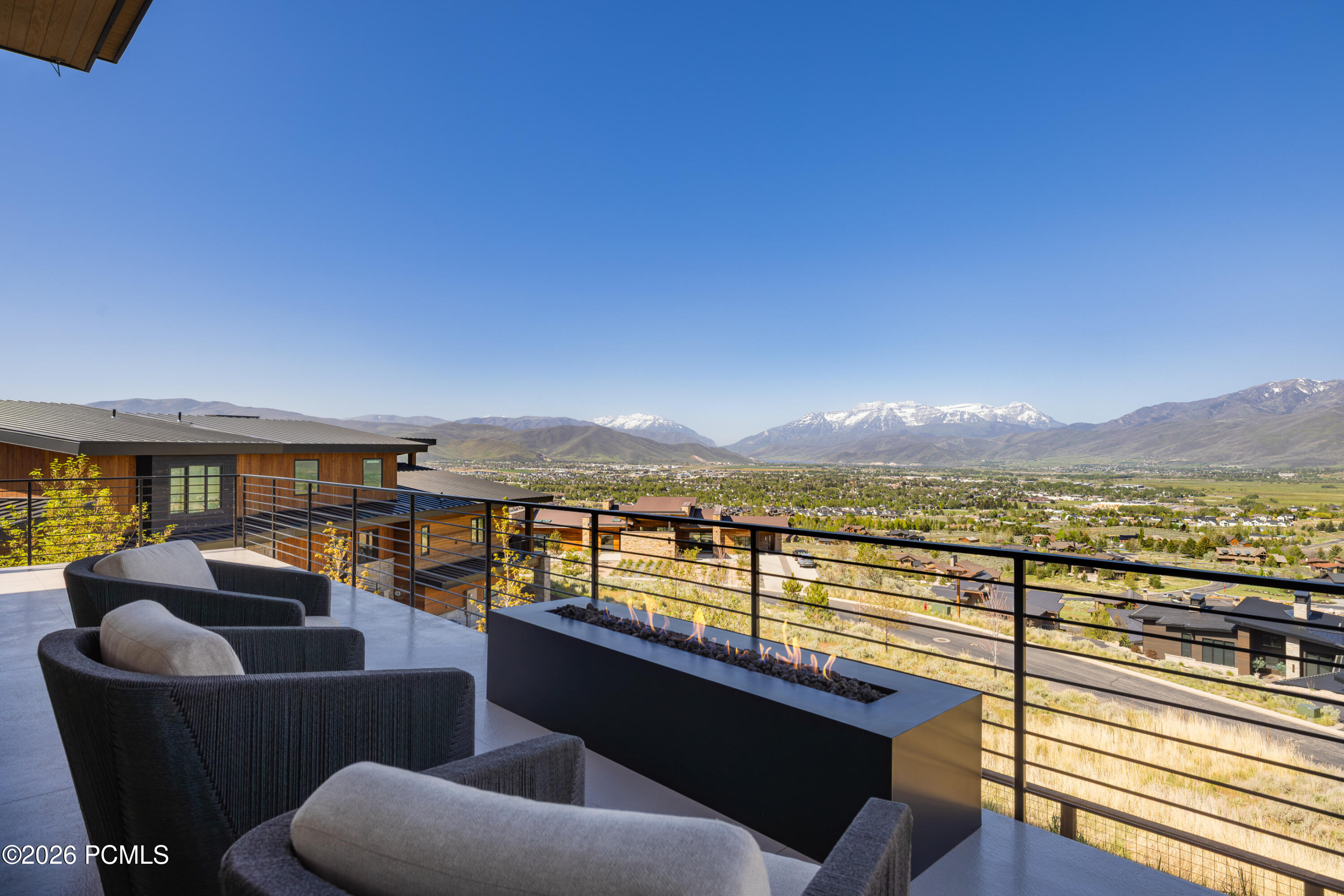 1489 Gold Mountain Circle