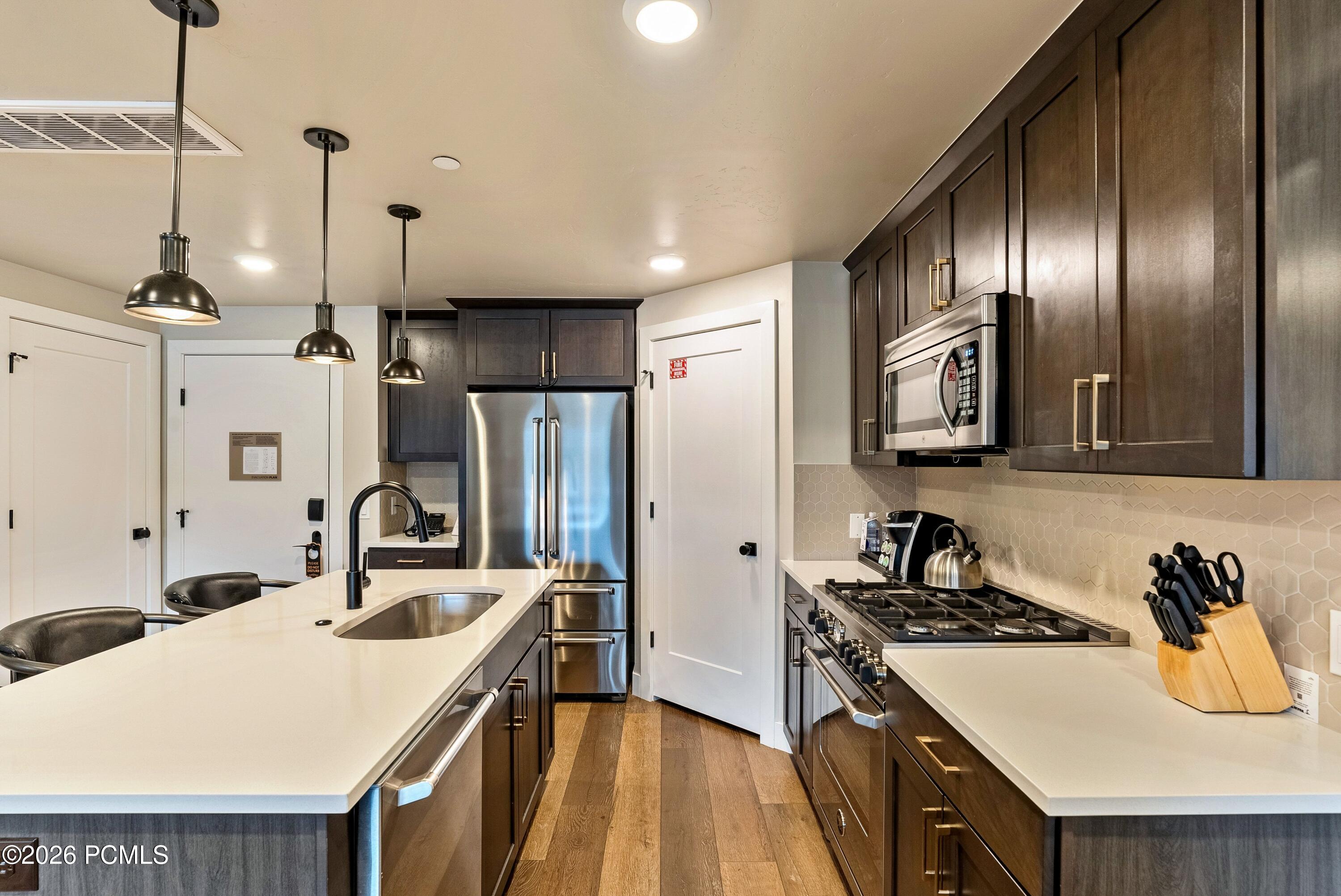 909 W Peace Tree Trail 513