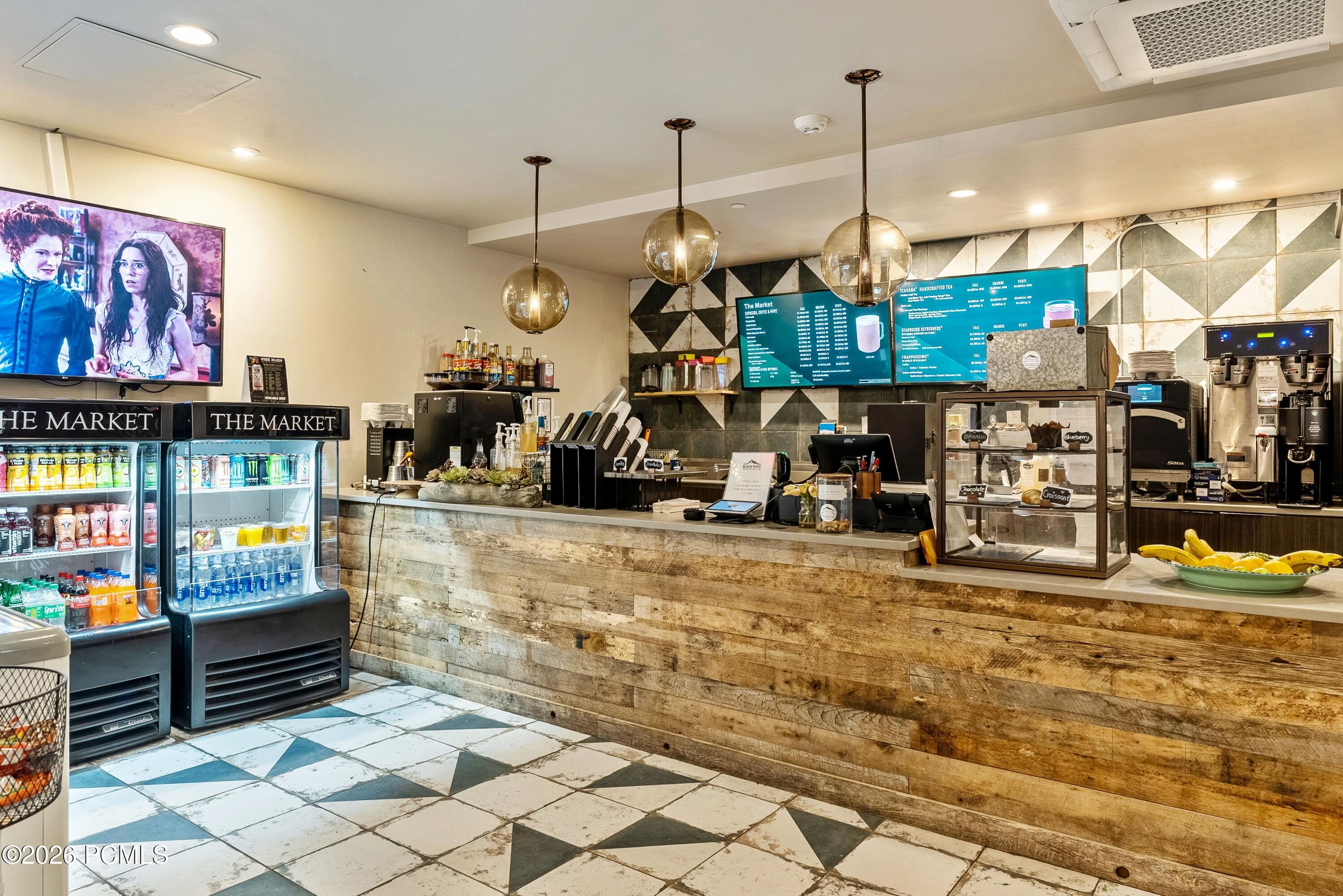 909 W Peace Tree Trail 513
