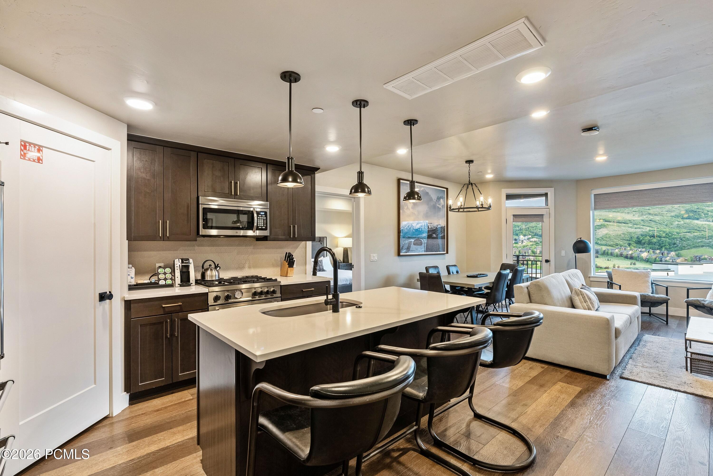 909 W Peace Tree Trail 513