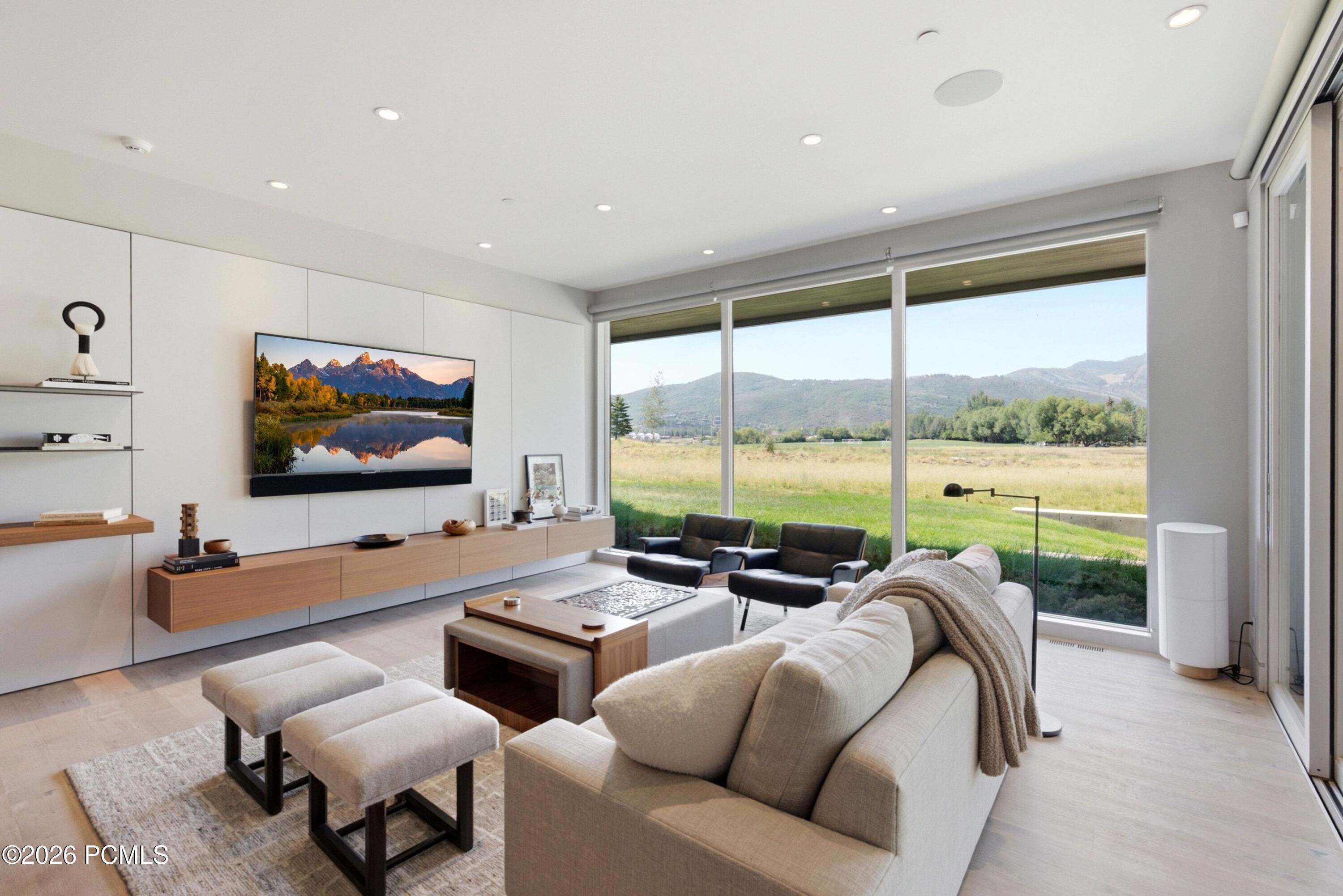 2383 Lake View Court