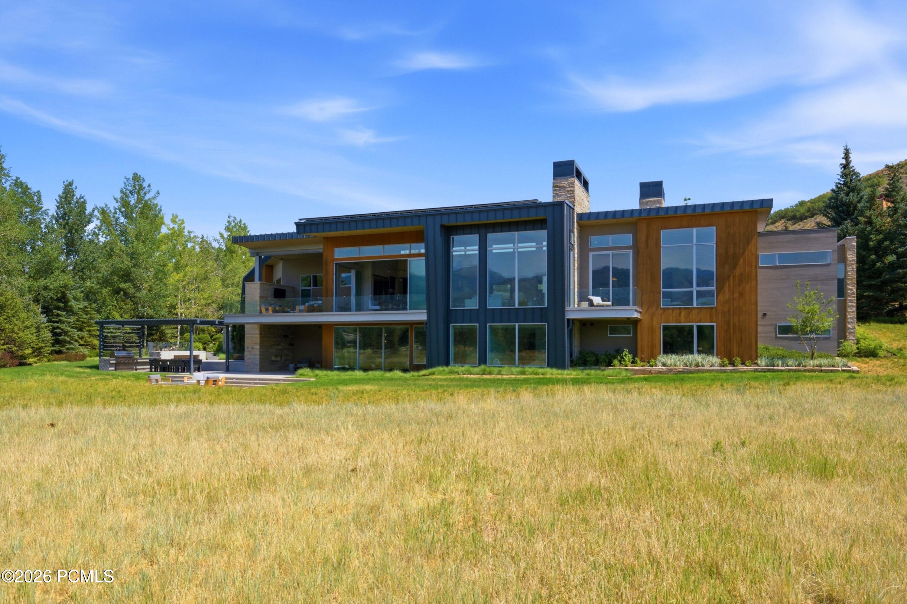 2383 Lake View Court
