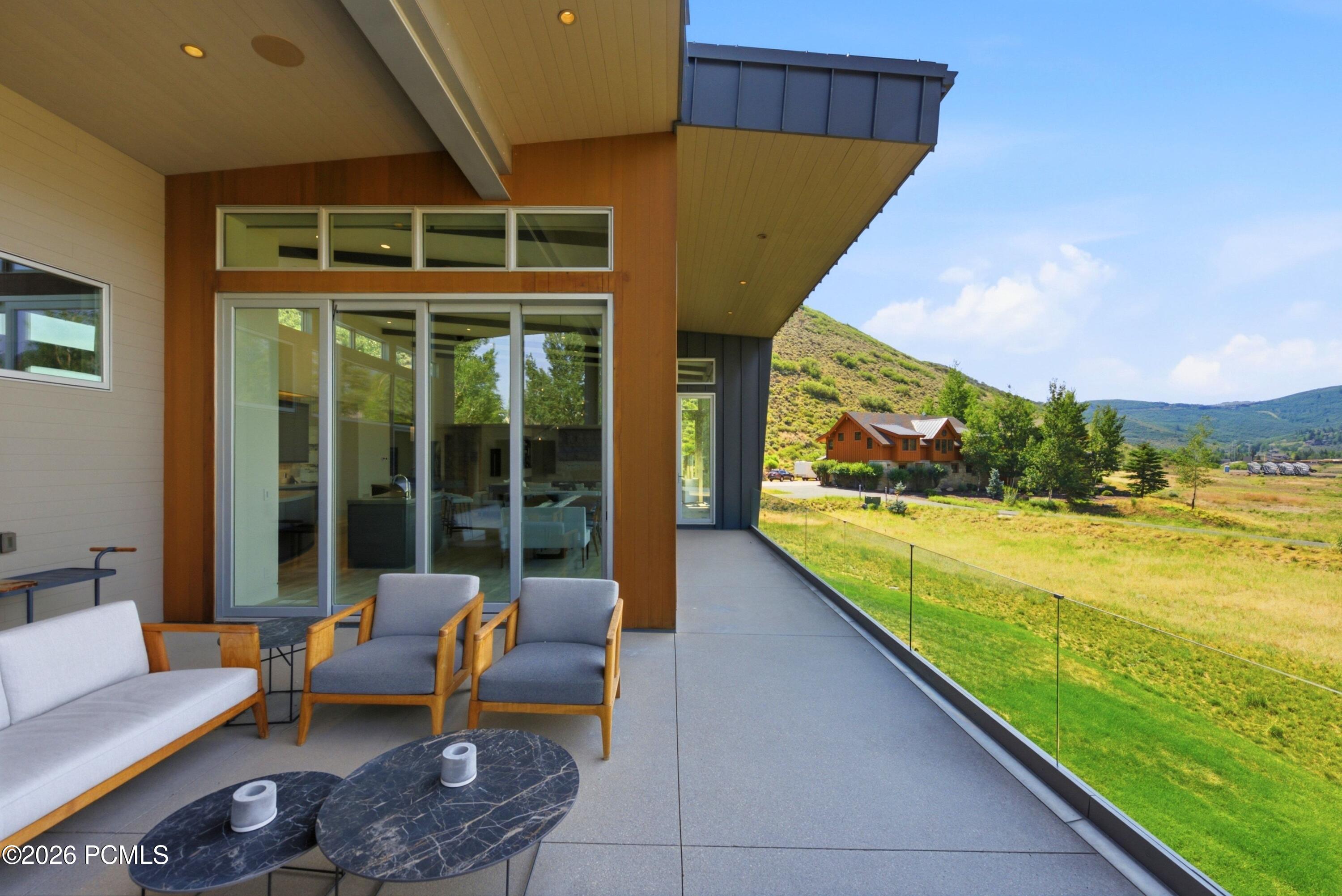 2383 Lake View Court