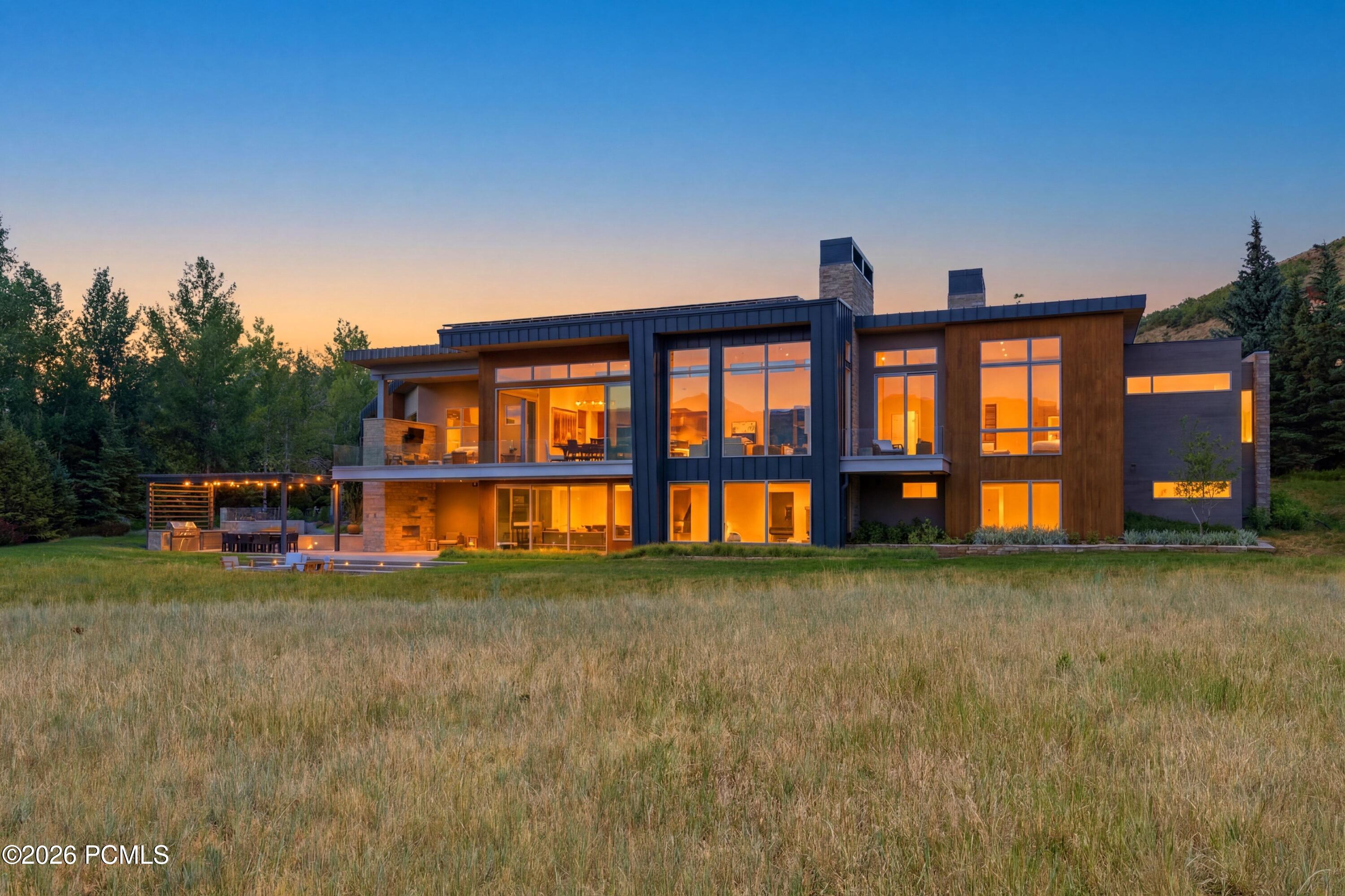 2383 Lake View Court