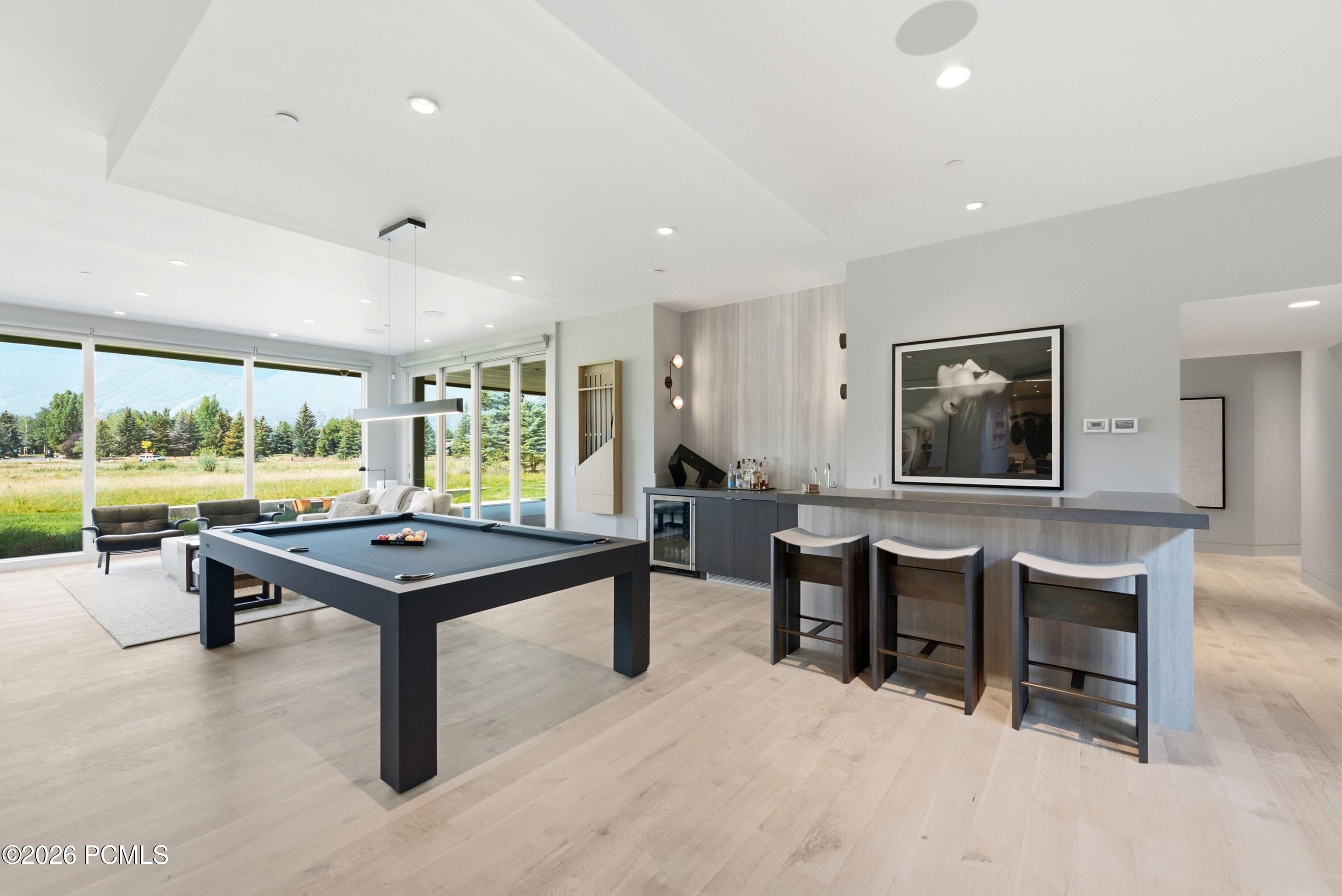 2383 Lake View Court