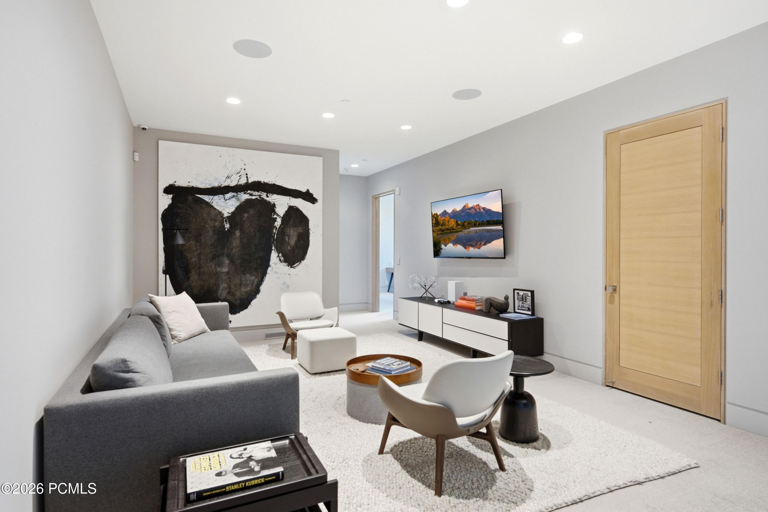 2383 Lake View Court
