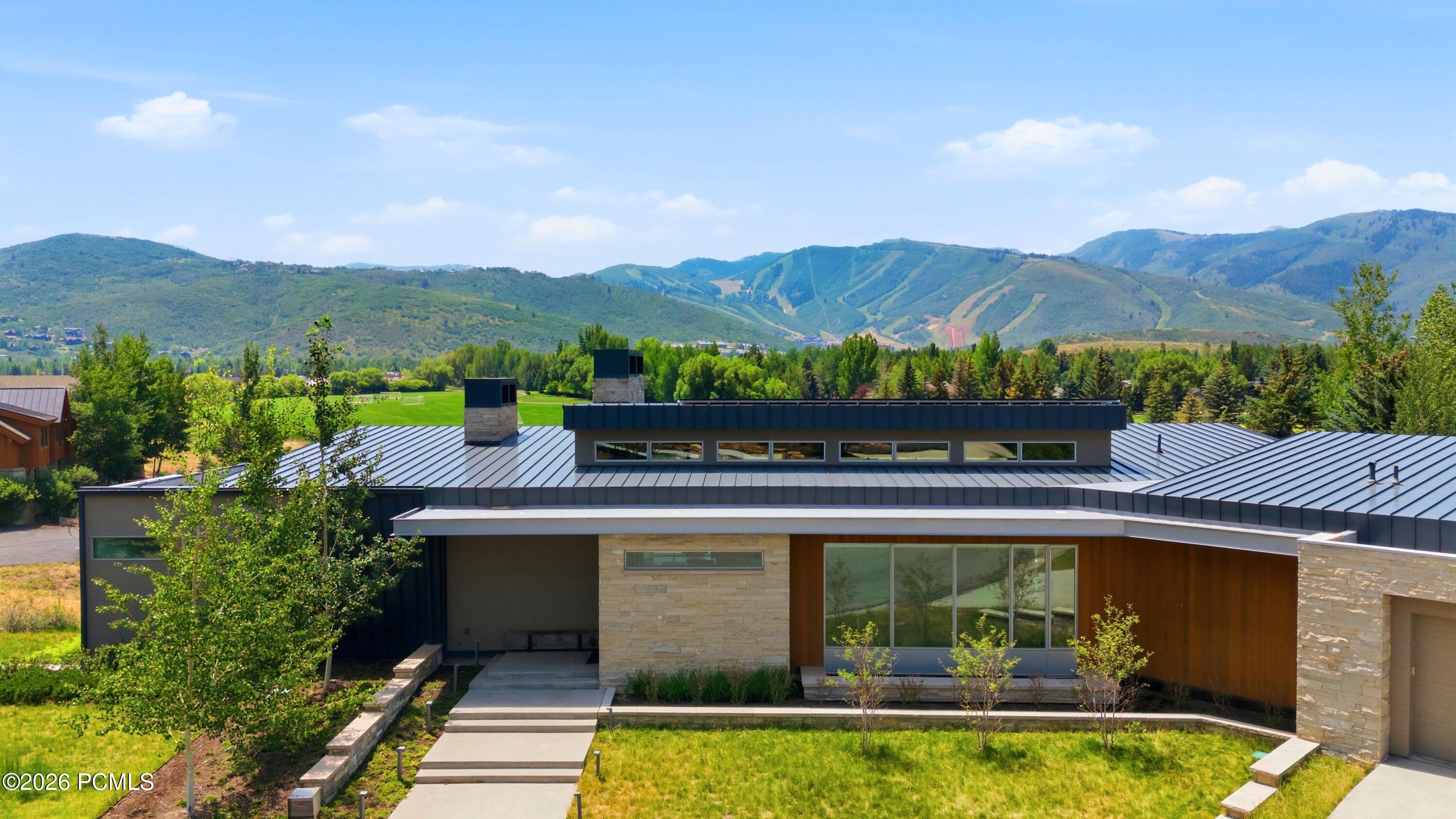 2383 Lake View Court