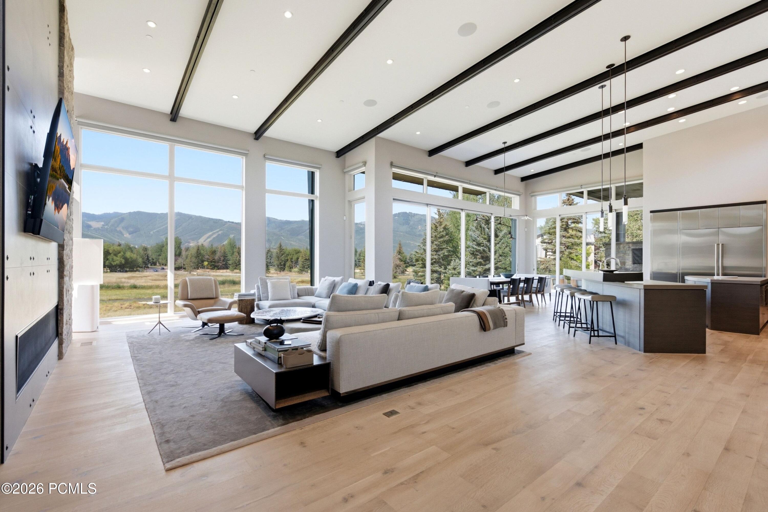 2383 Lake View Court