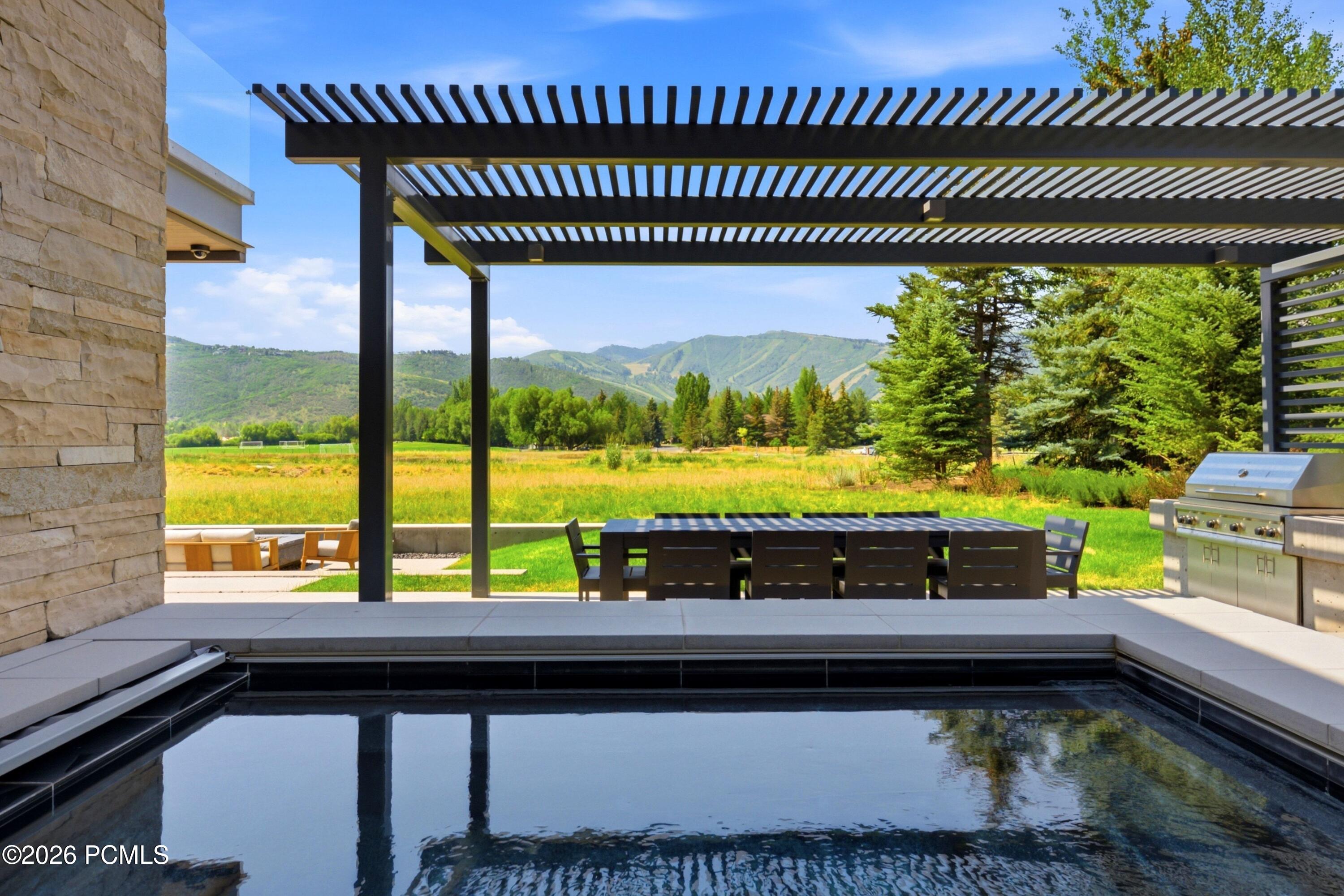 2383 Lake View Court