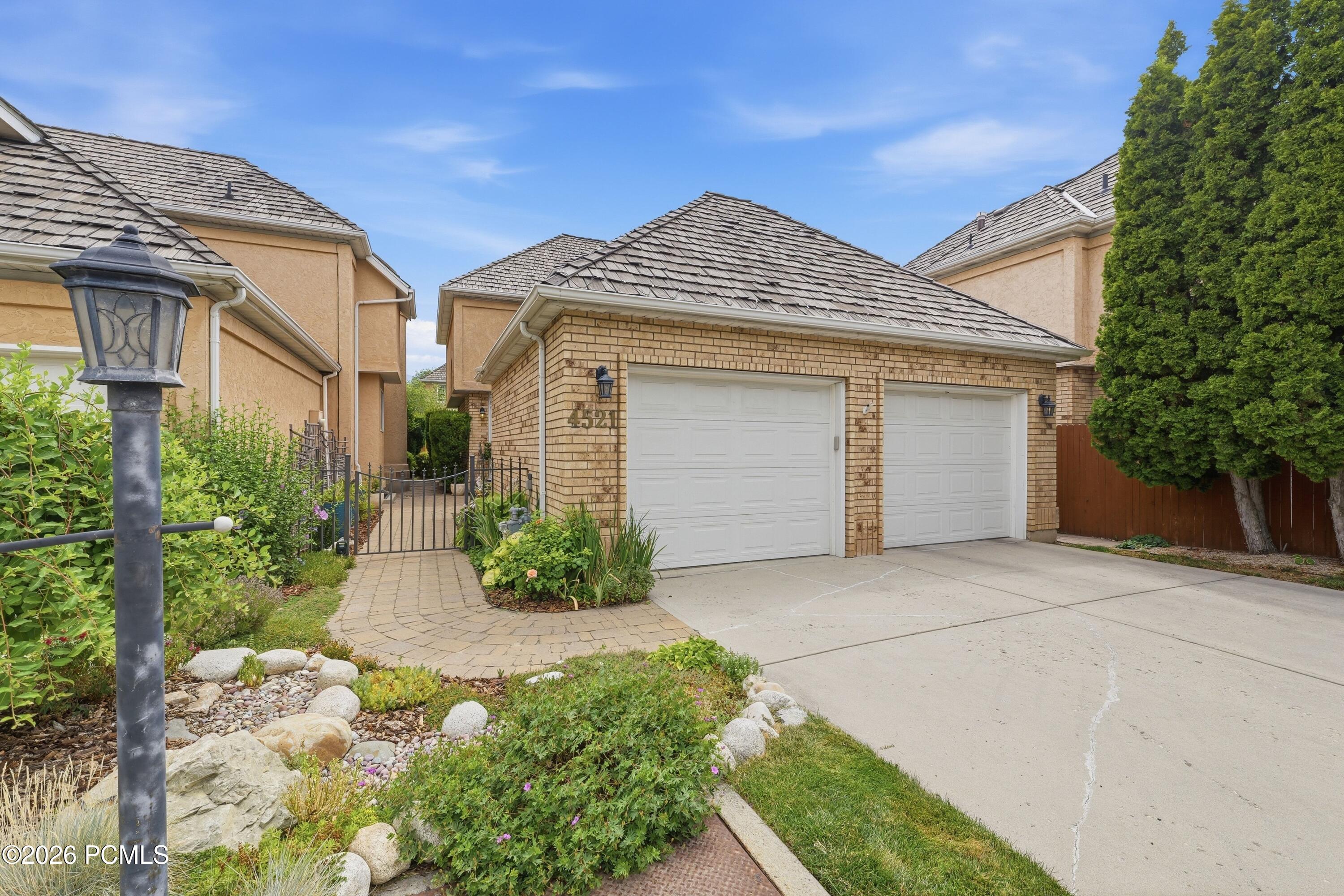 4521 S Countrylane Road