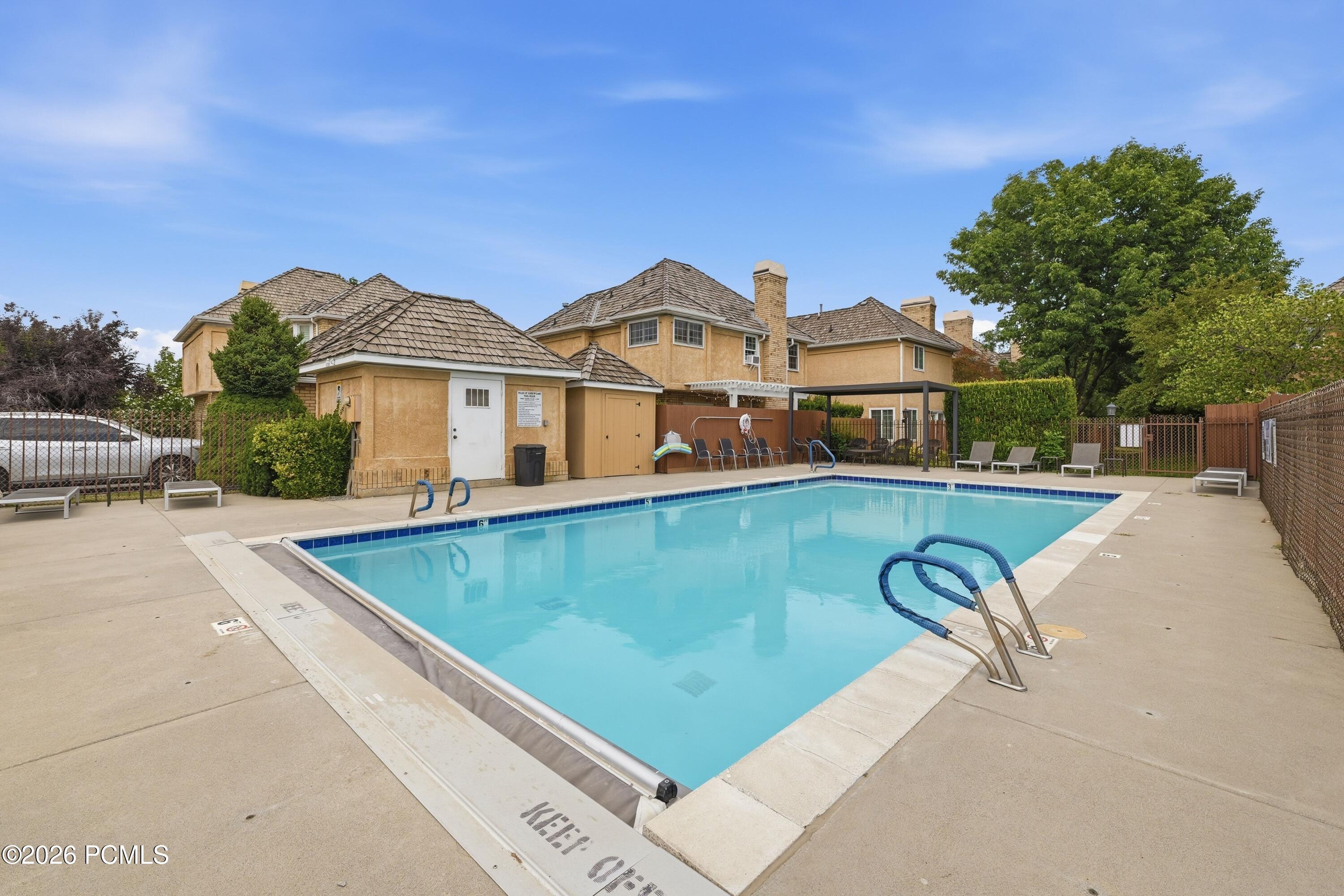 4521 S Countrylane Road