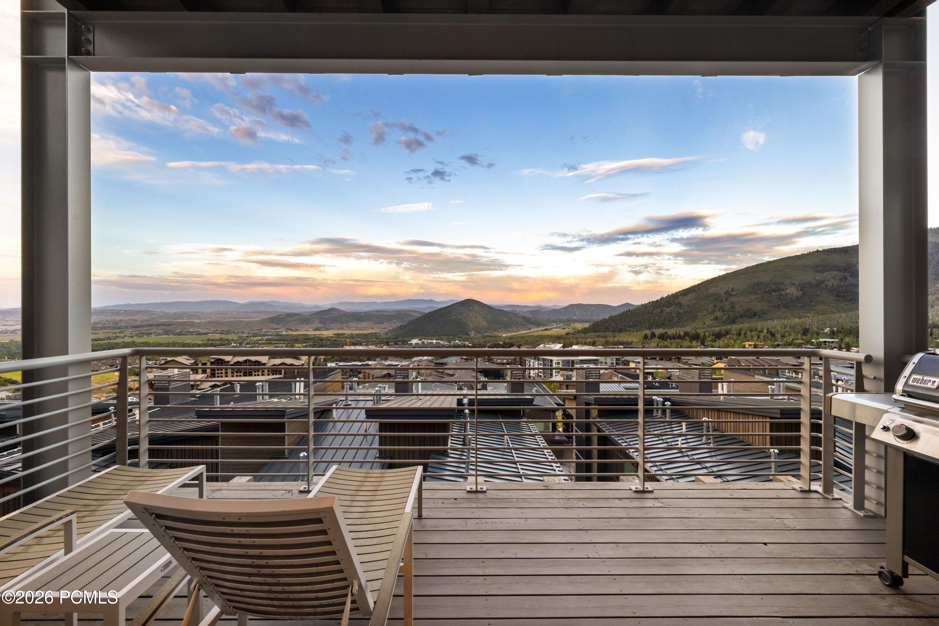 2752 W High Mountain Road 306