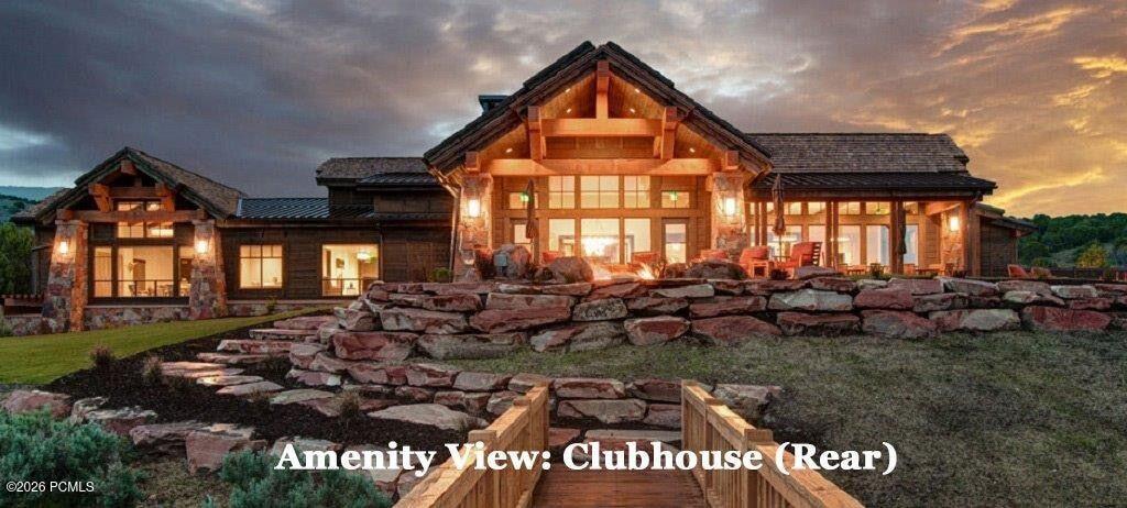 3125 E Horse Mountain Circle