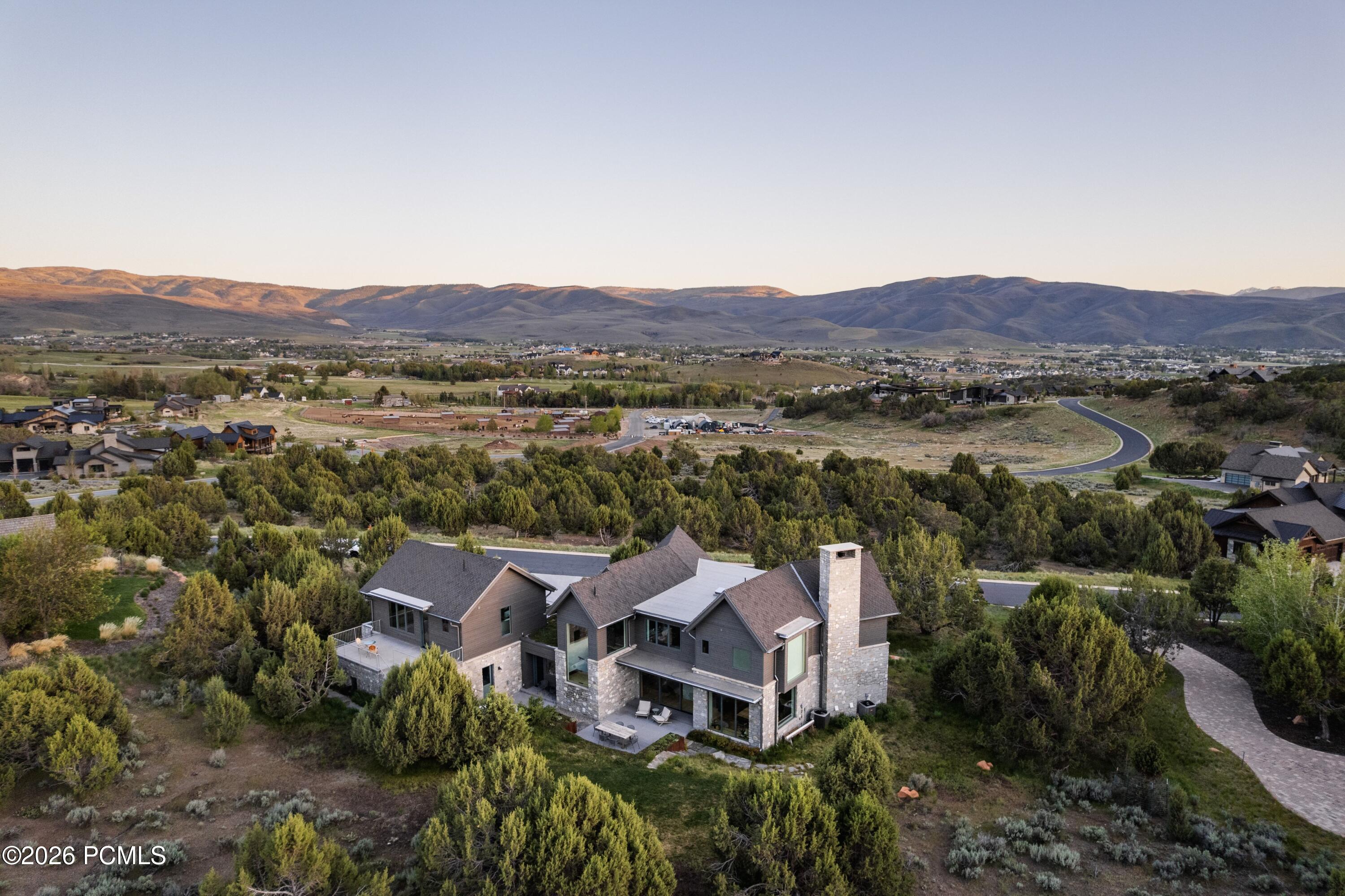 3125 E Horse Mountain Circle