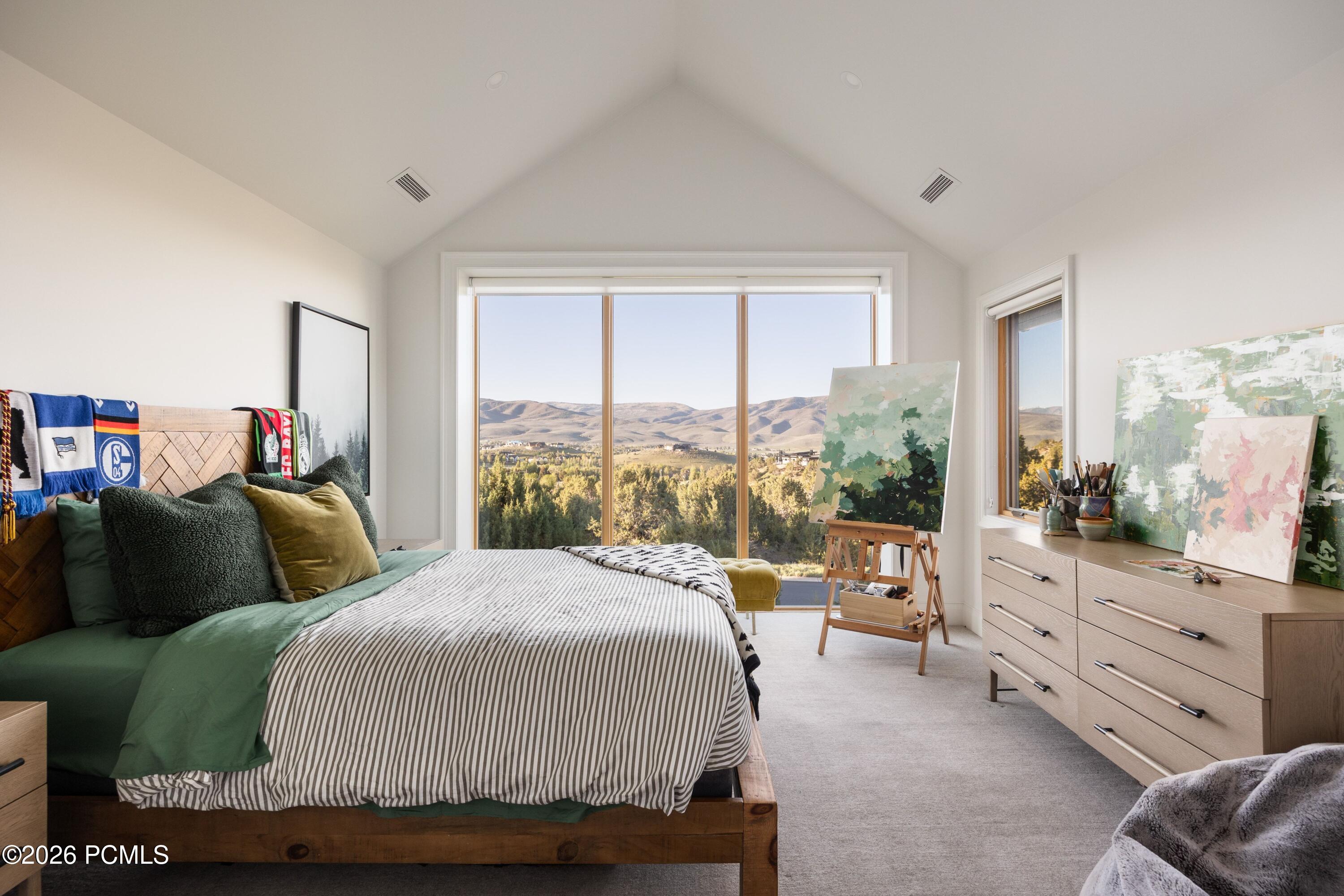 3125 E Horse Mountain Circle