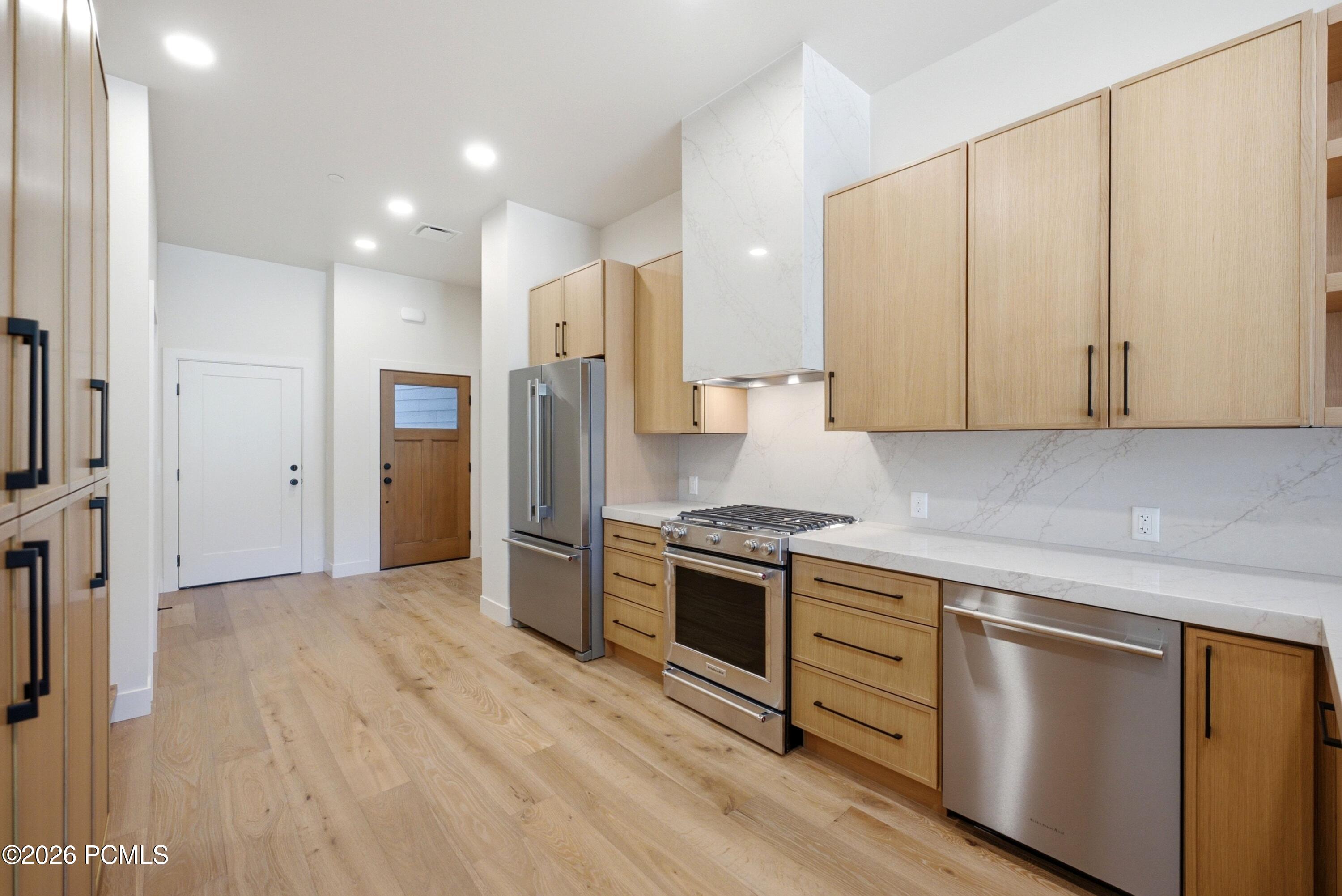 2438 Big Willow Trail 402