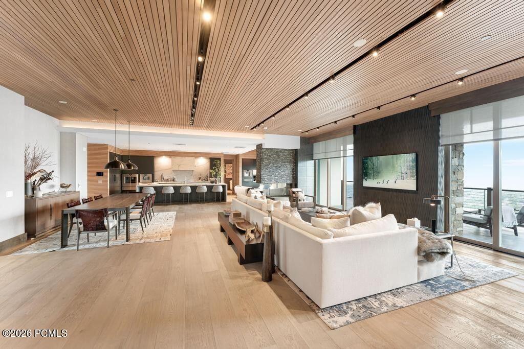 8680 Empire Club Drive 13