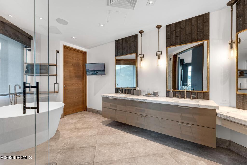 8680 Empire Club Drive 13