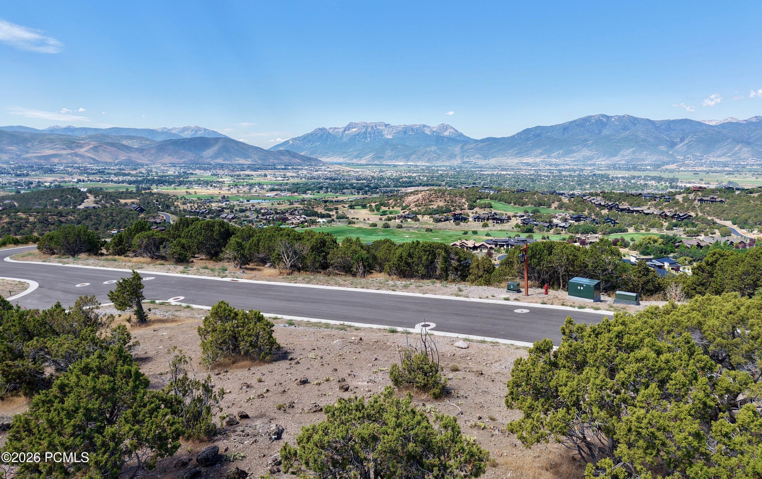 2918 E Mount Aire Drive 825