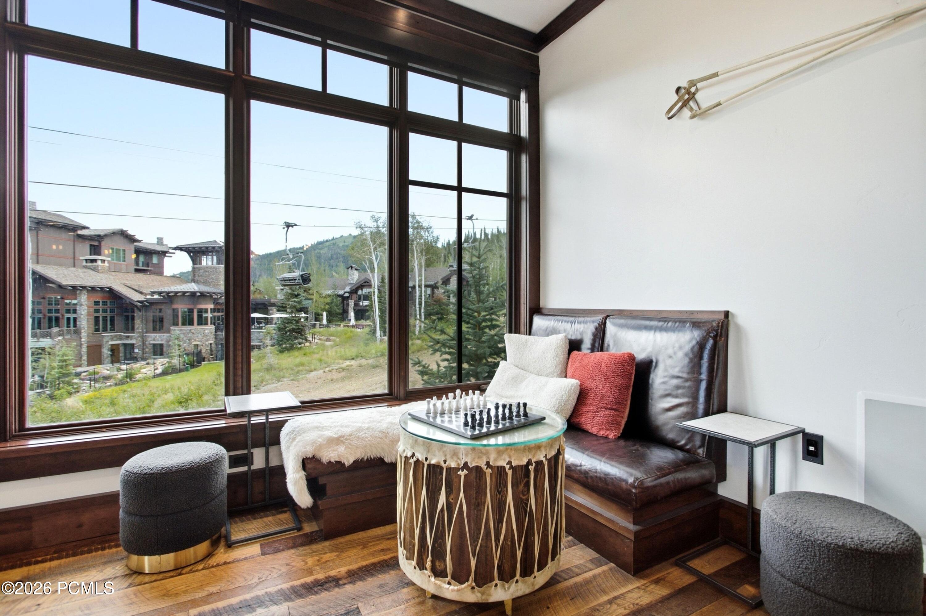8886 Empire Club Drive 208