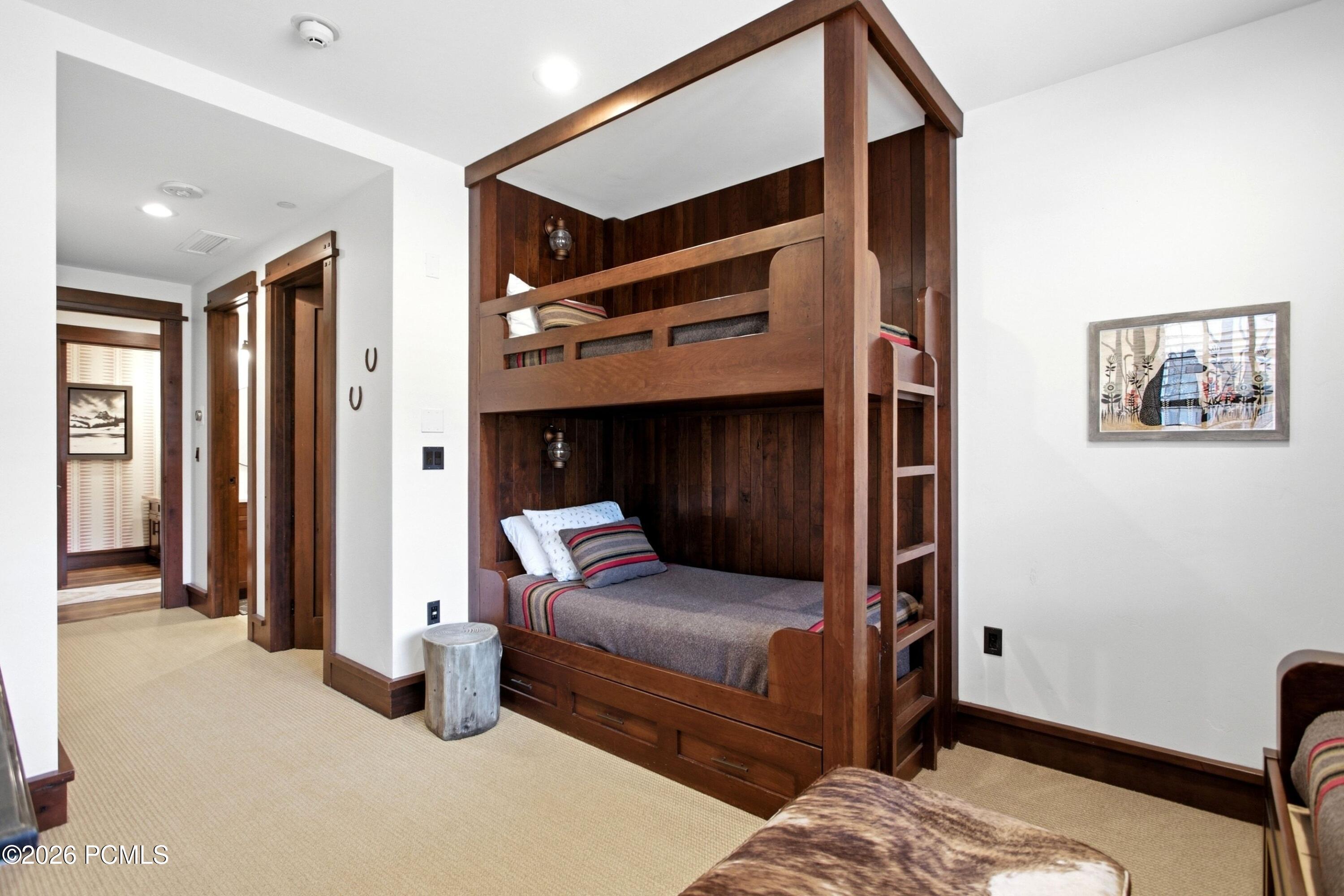 8886 Empire Club Drive 208