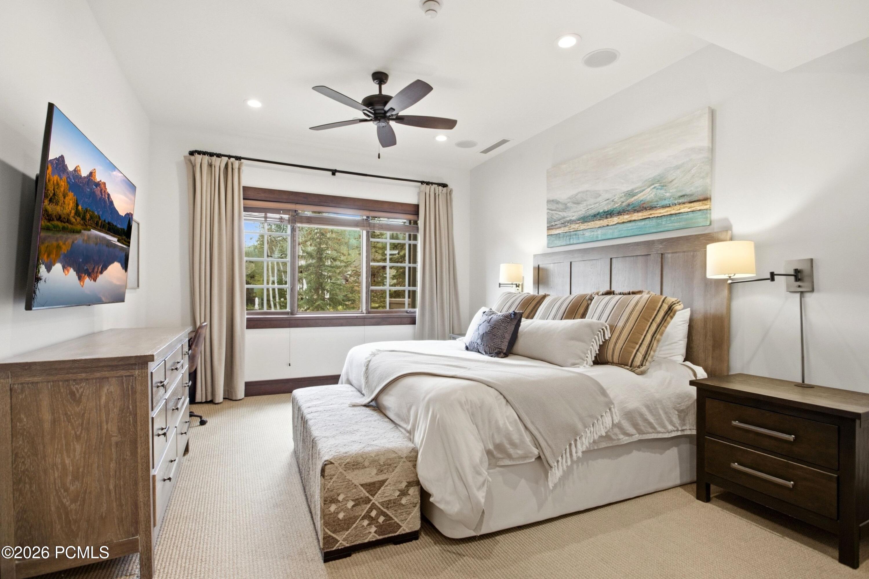 8886 Empire Club Drive 208