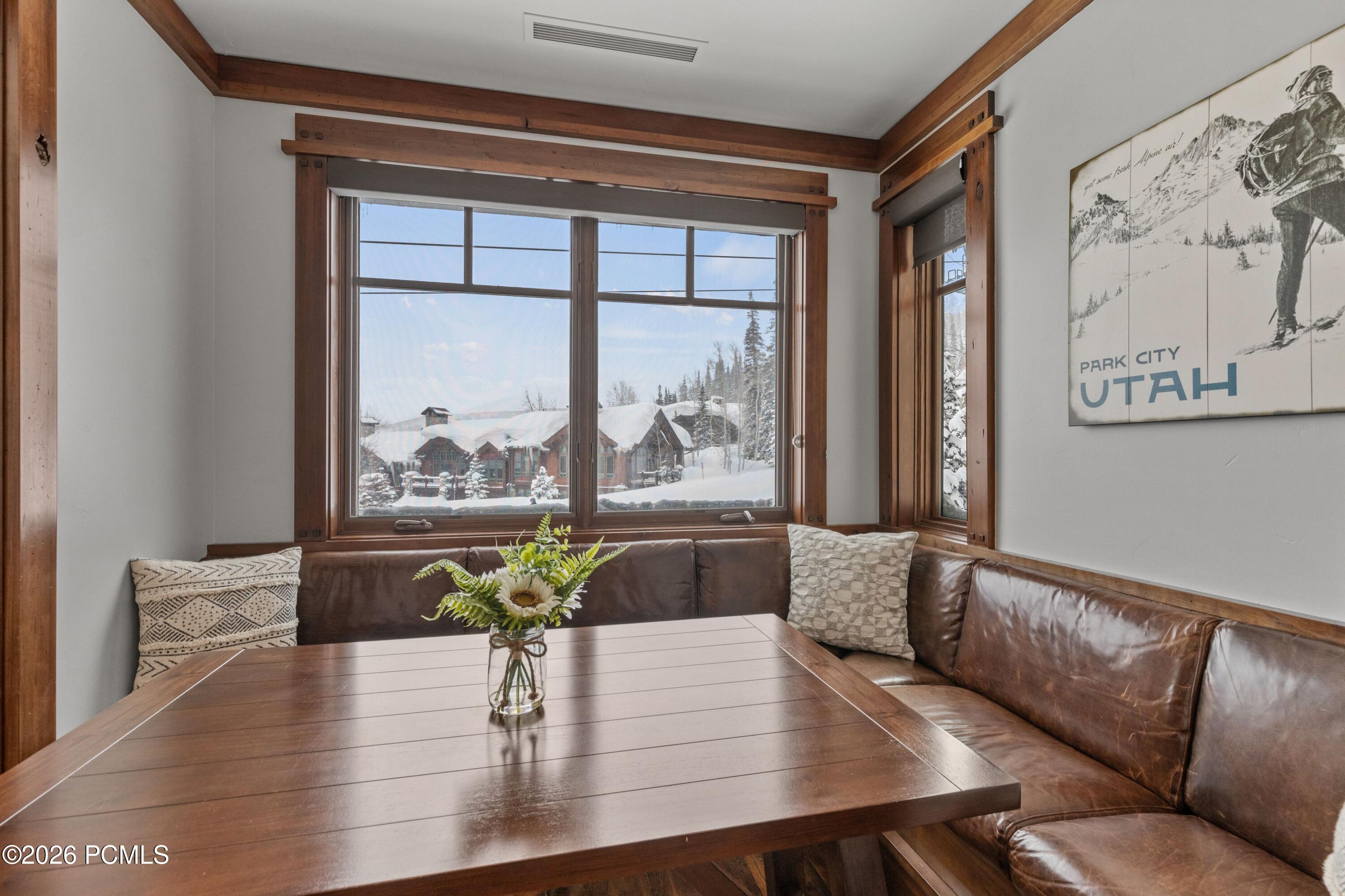 8886 Empire Club Drive 304