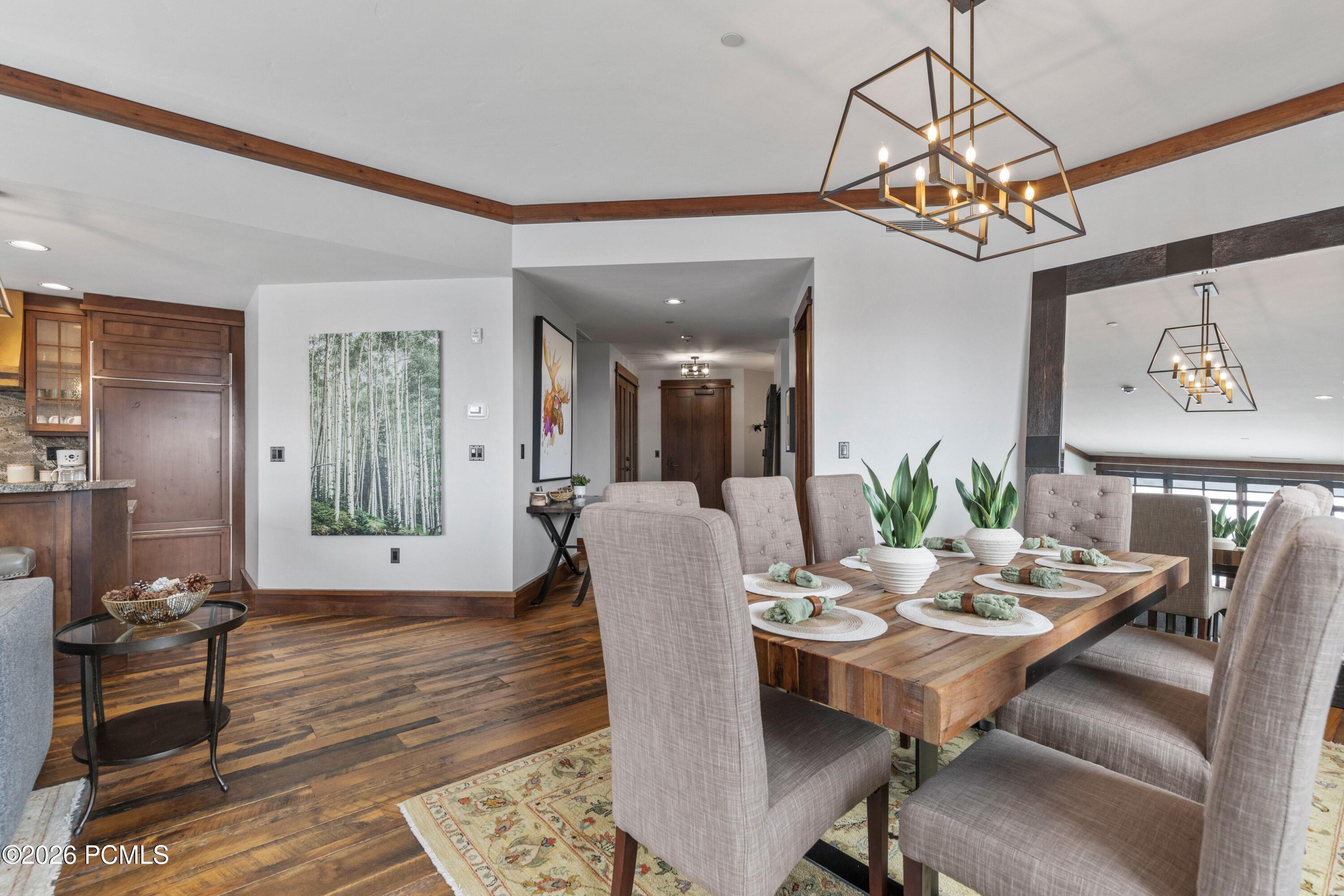 8886 Empire Club Drive 304