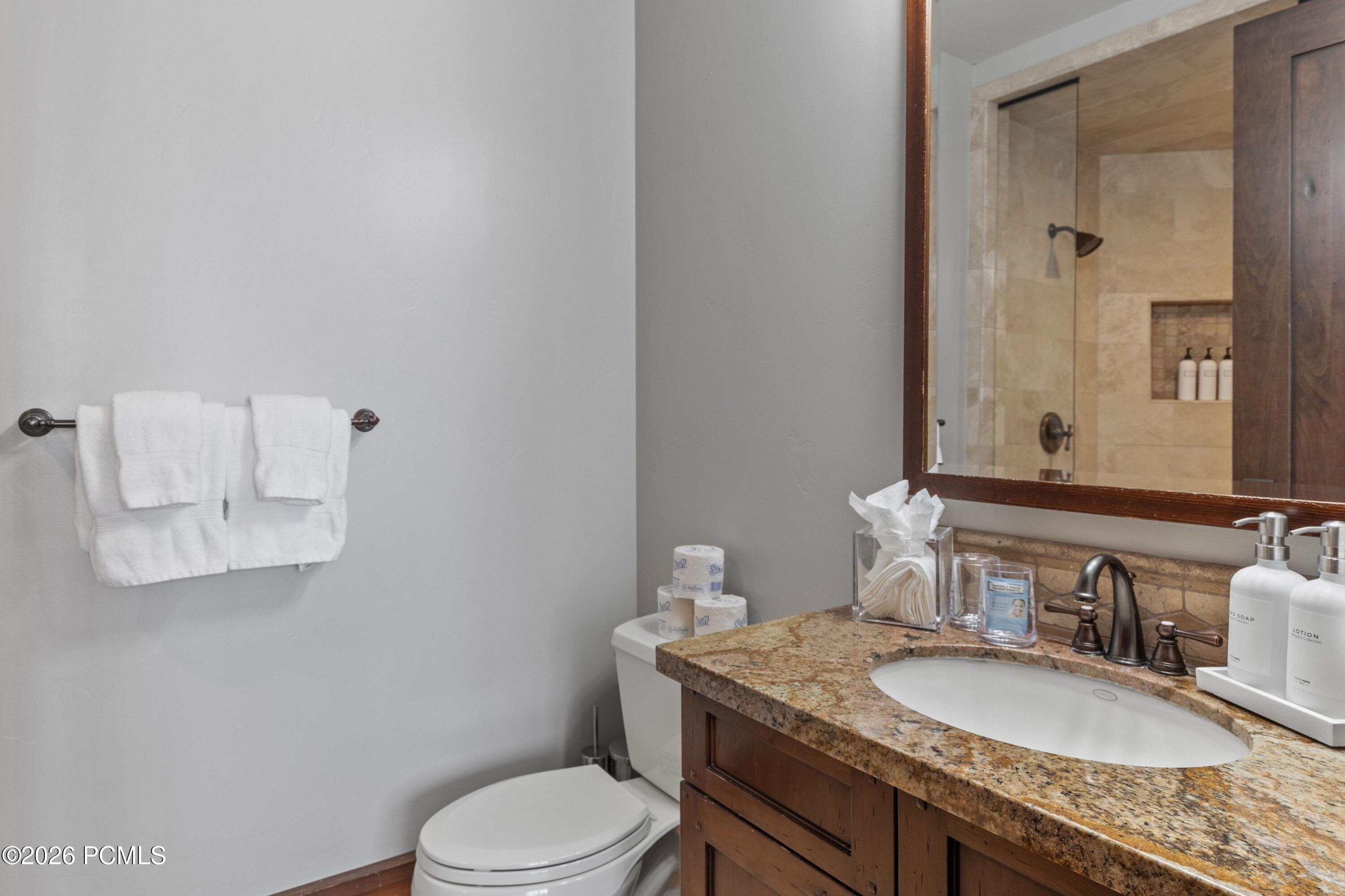 8886 Empire Club Drive 304