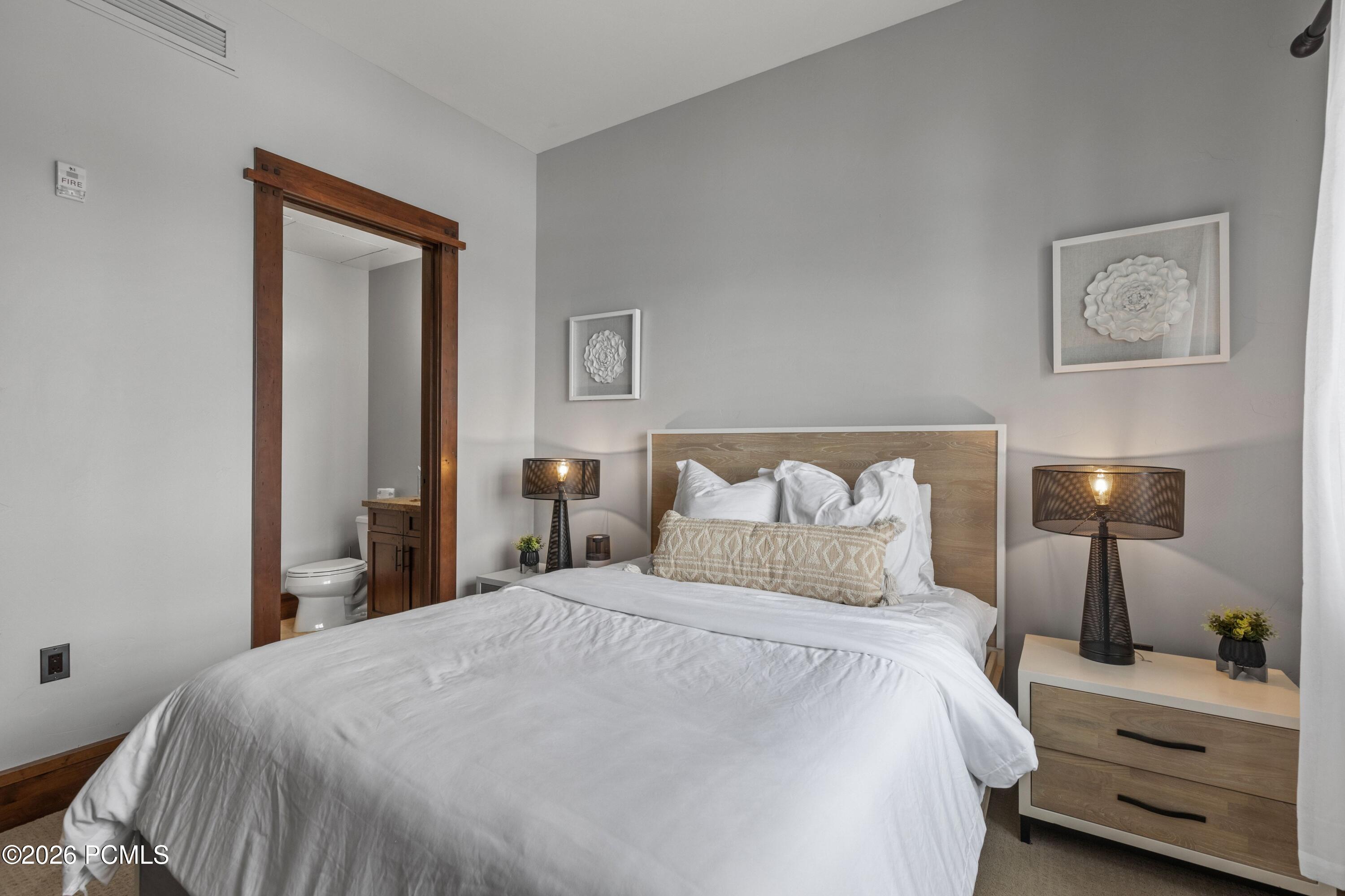 8886 Empire Club Drive 304
