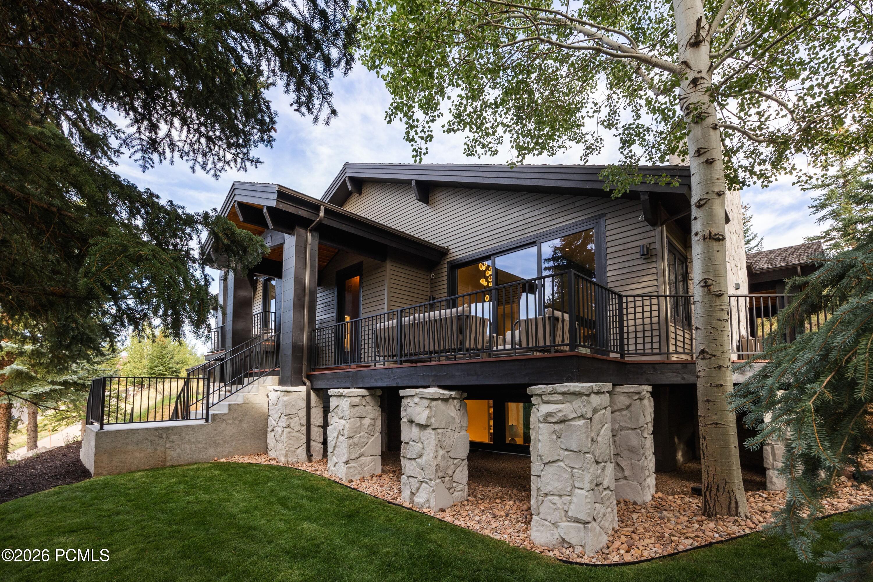 2542 Silver Cloud Drive