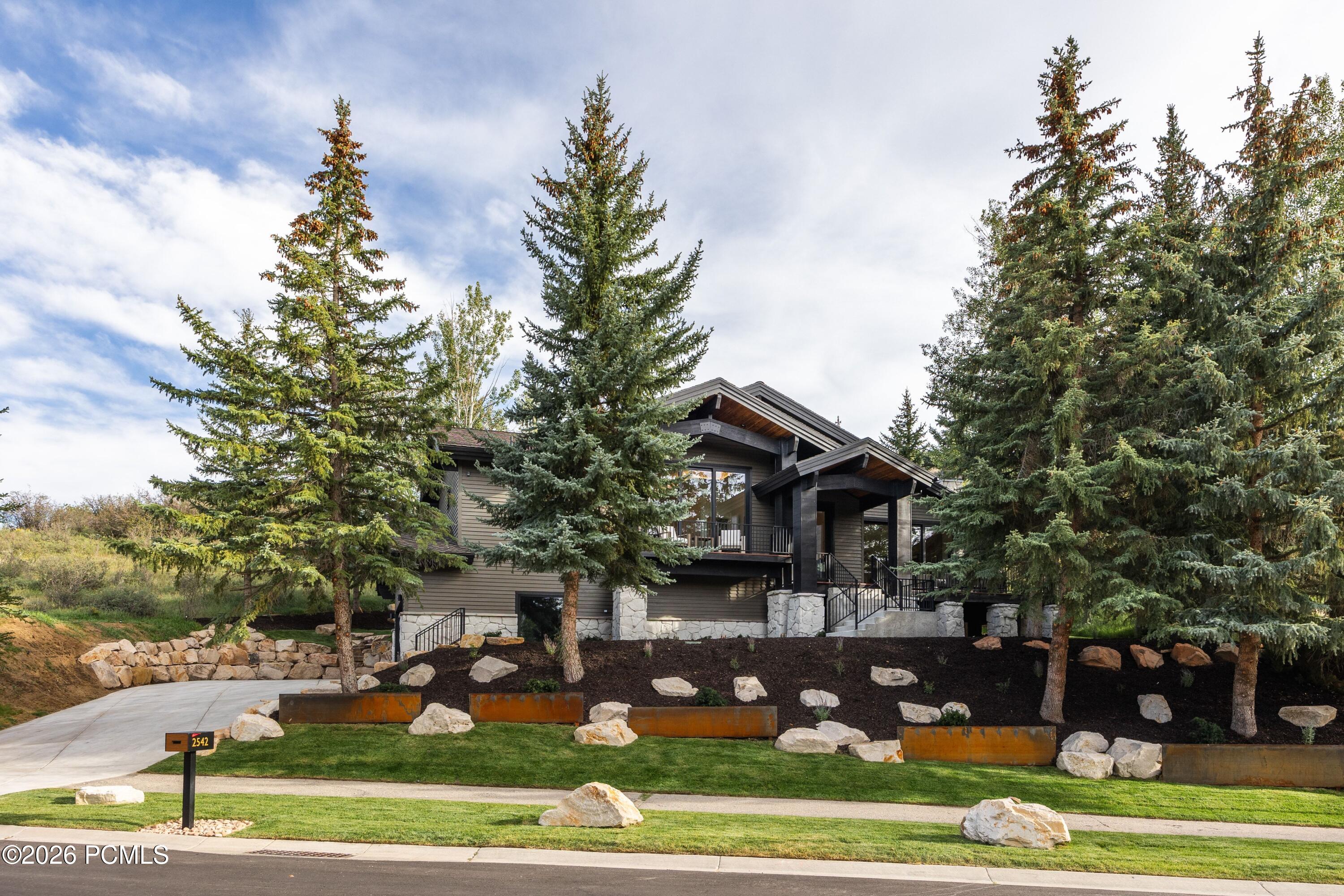 2542 Silver Cloud Drive