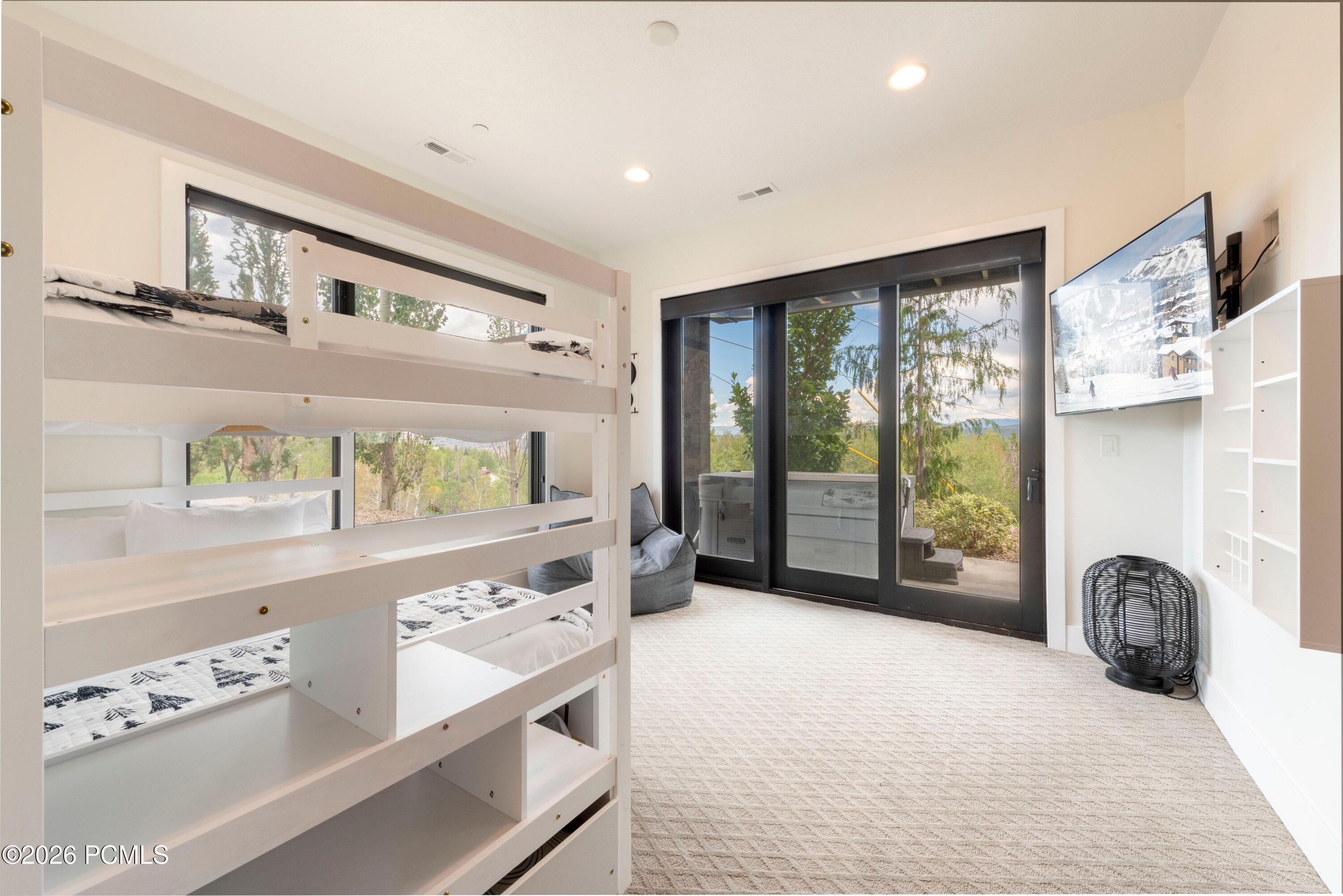 4348 Frost Haven Road 18