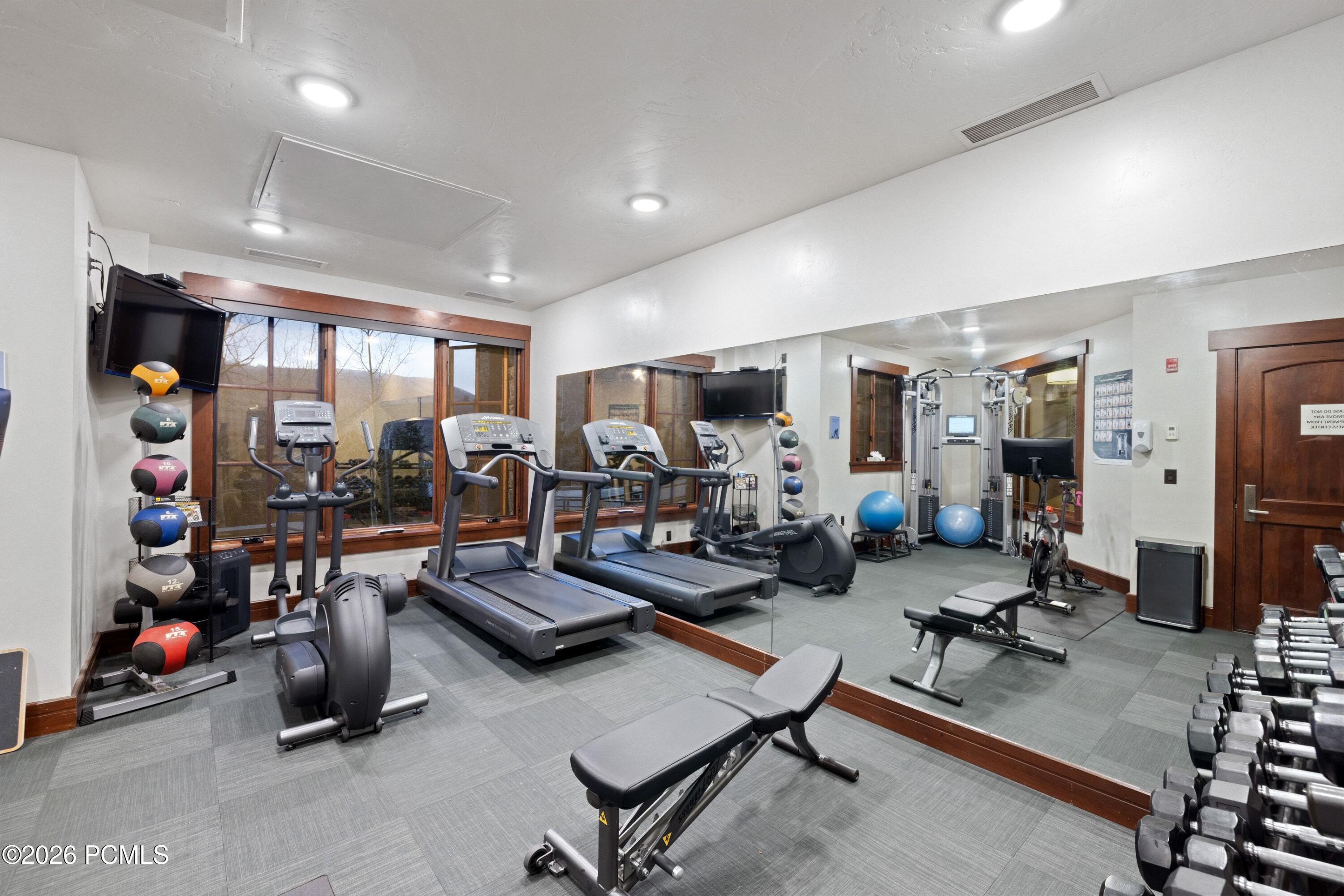 8894 Empire Club Drive 603
