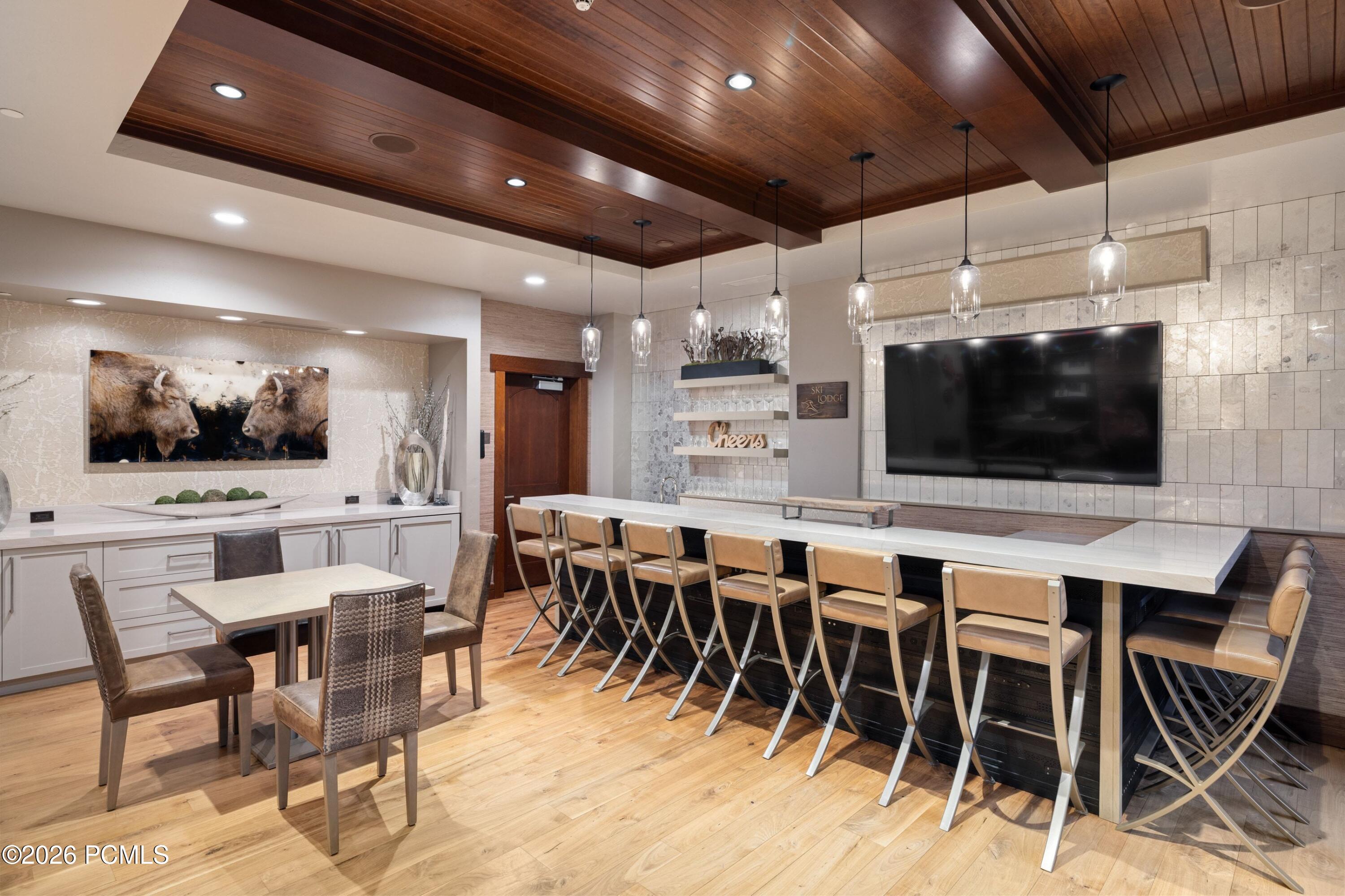 8894 Empire Club Drive 603