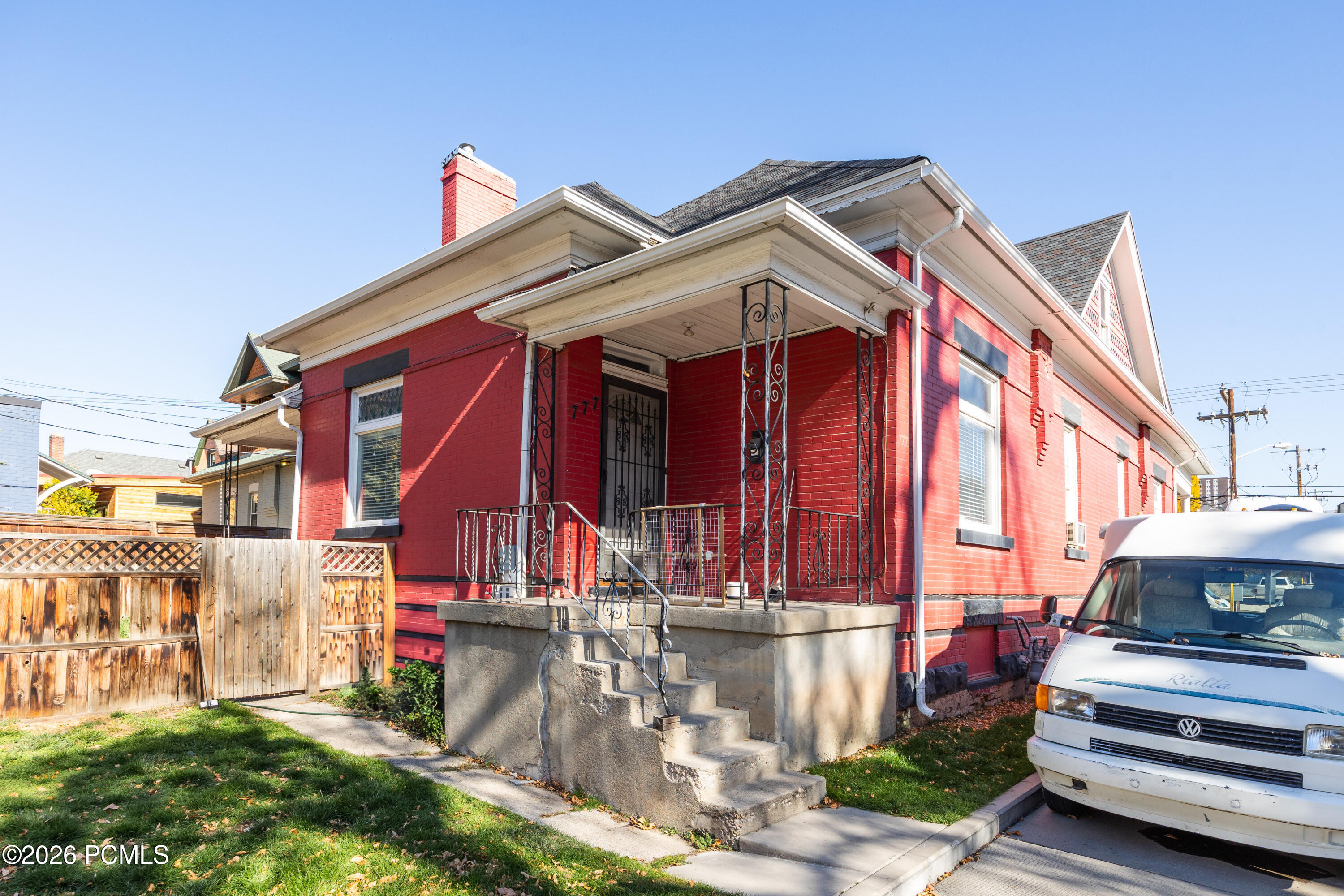 538 S 800 East