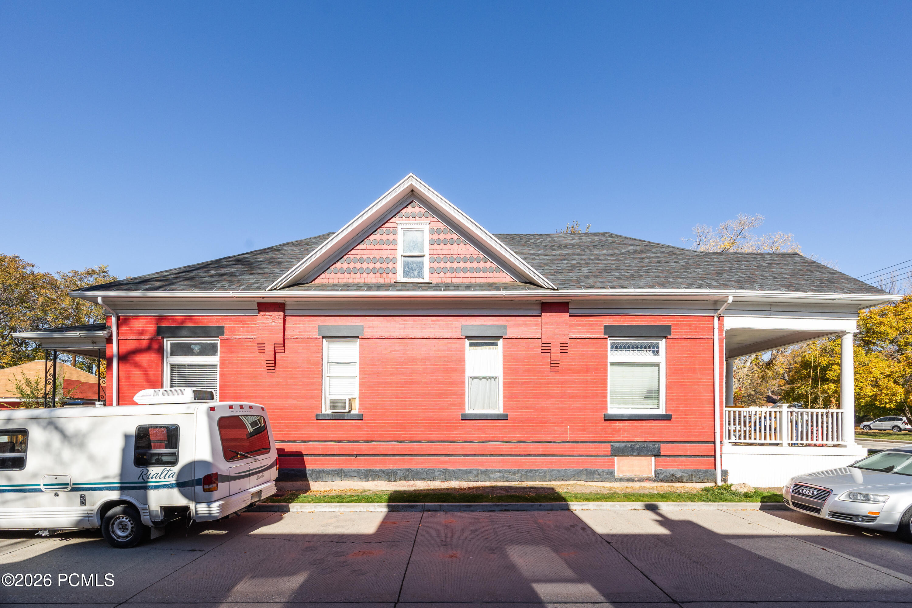 538 S 800 East