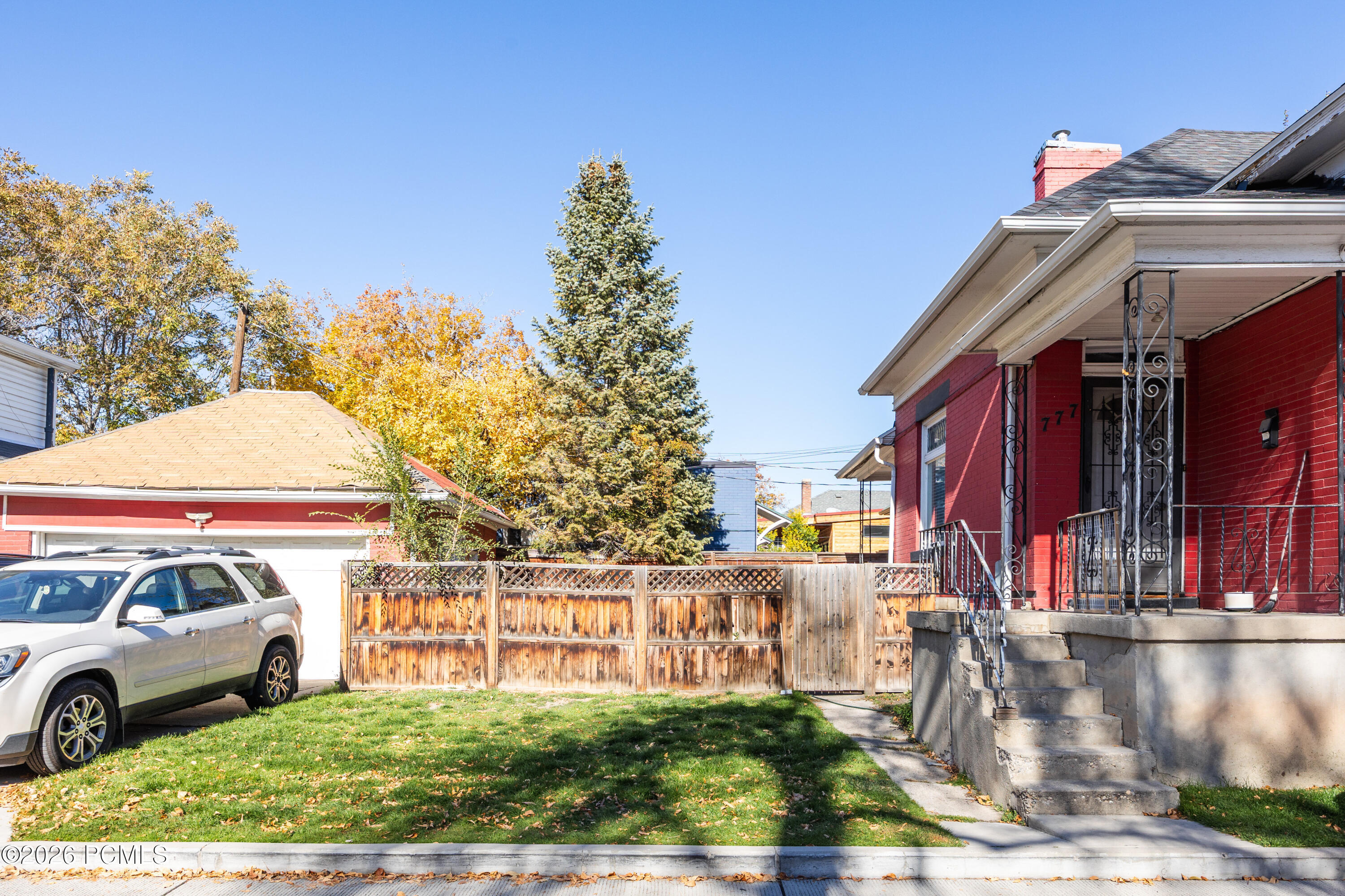 538 S 800 East